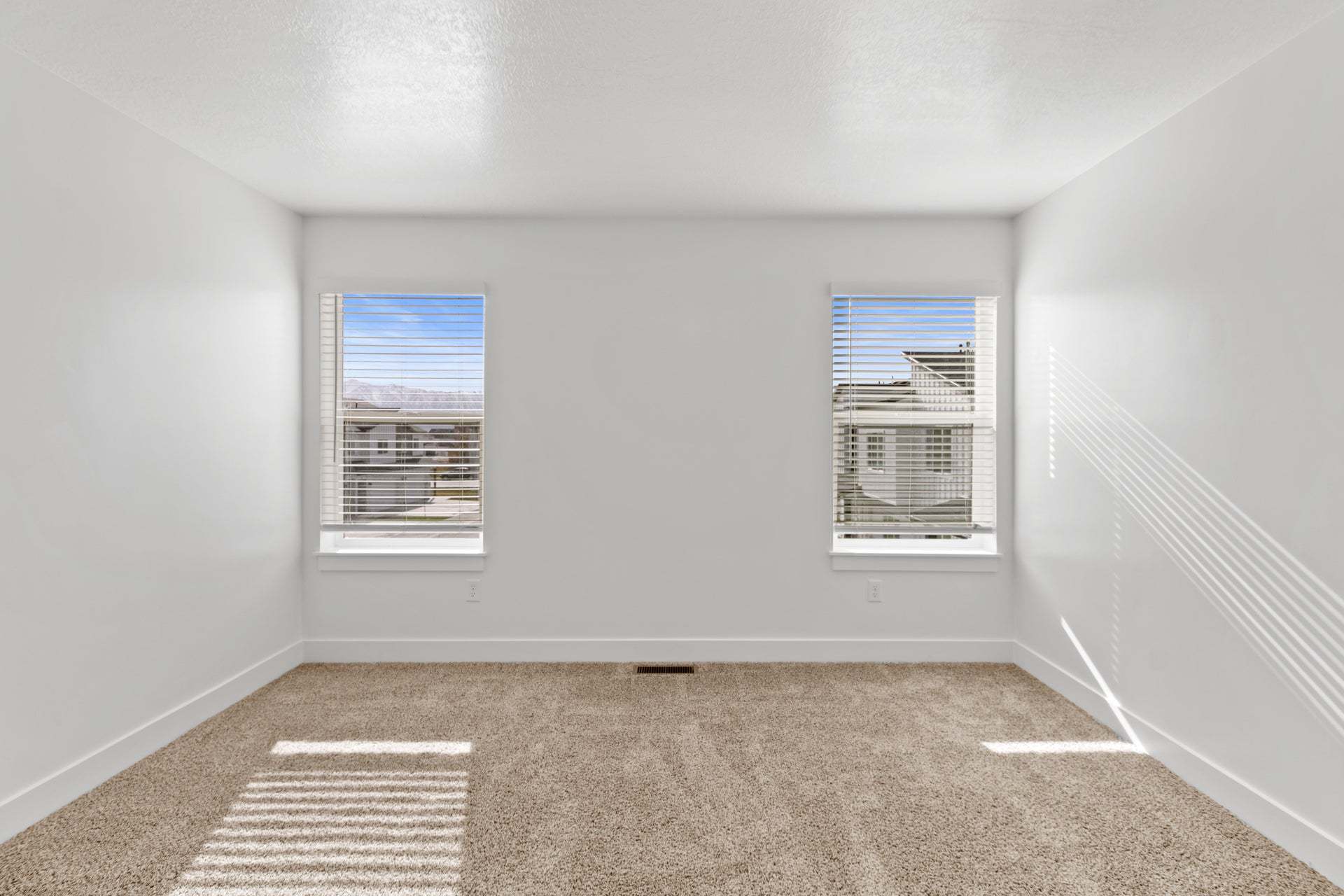 *Finished home photos are representational images only. See sales agent for details.