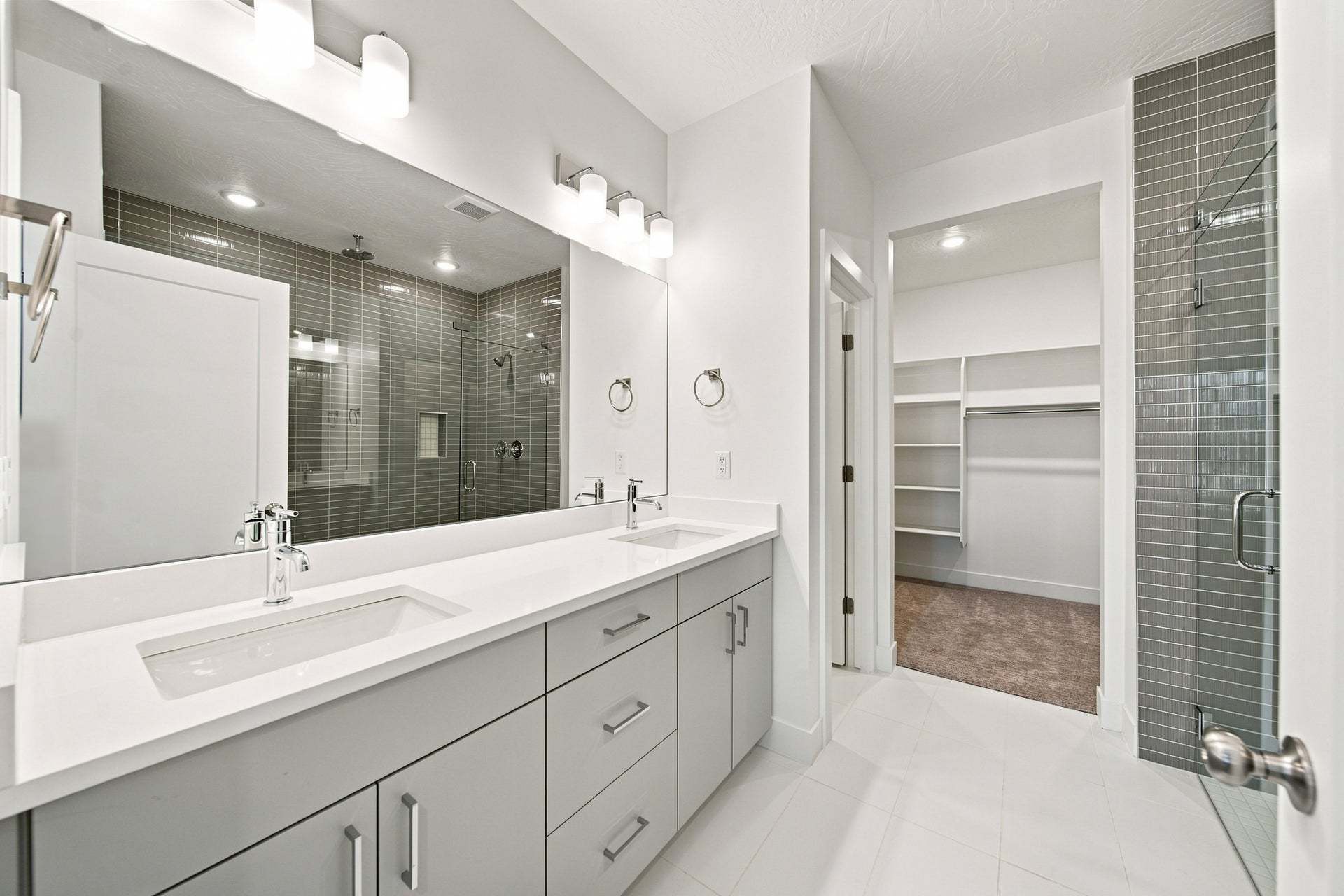 Bathrooms Image