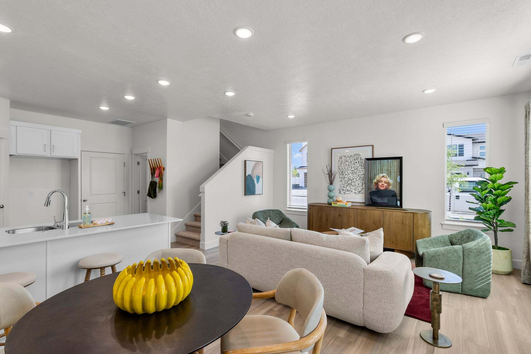 *Finished home photos are representational images only. See sales agent for details.