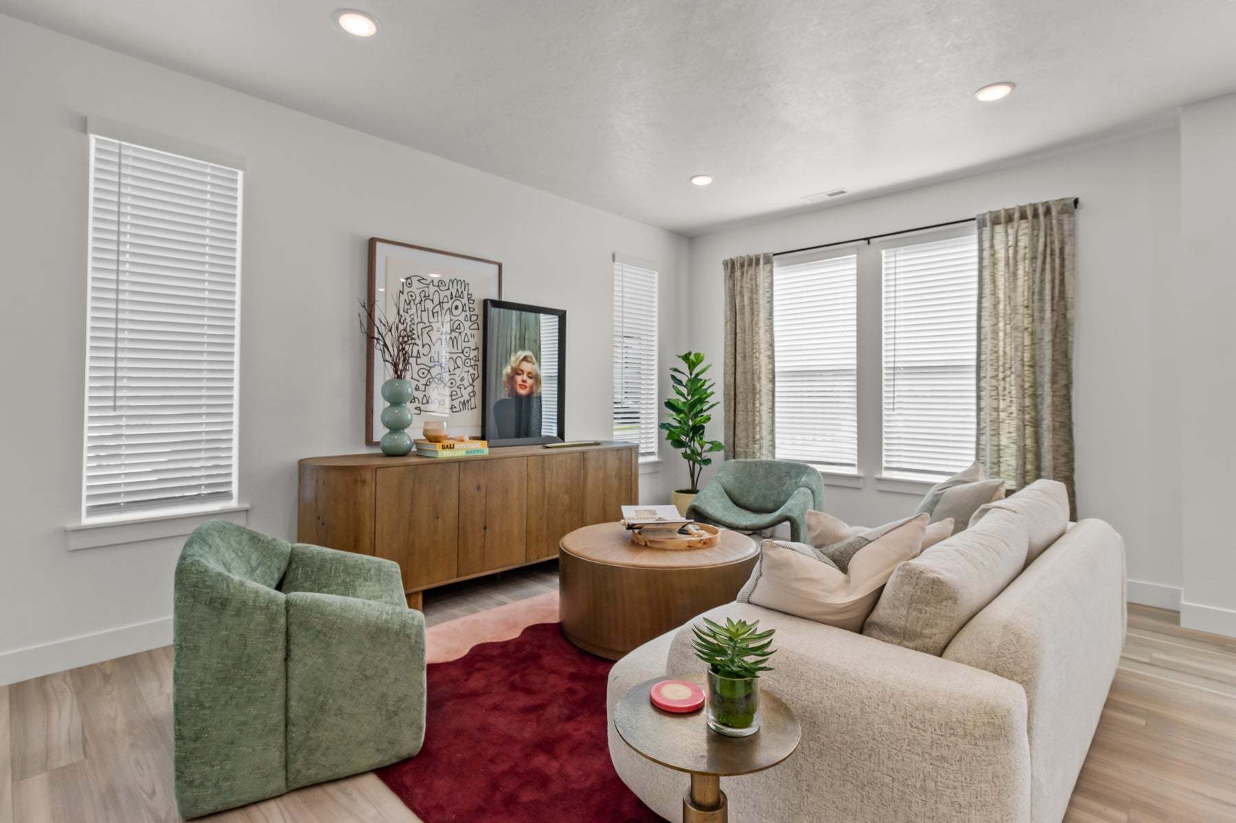 *Finished home photos are representational images only. See sales agent for details.
