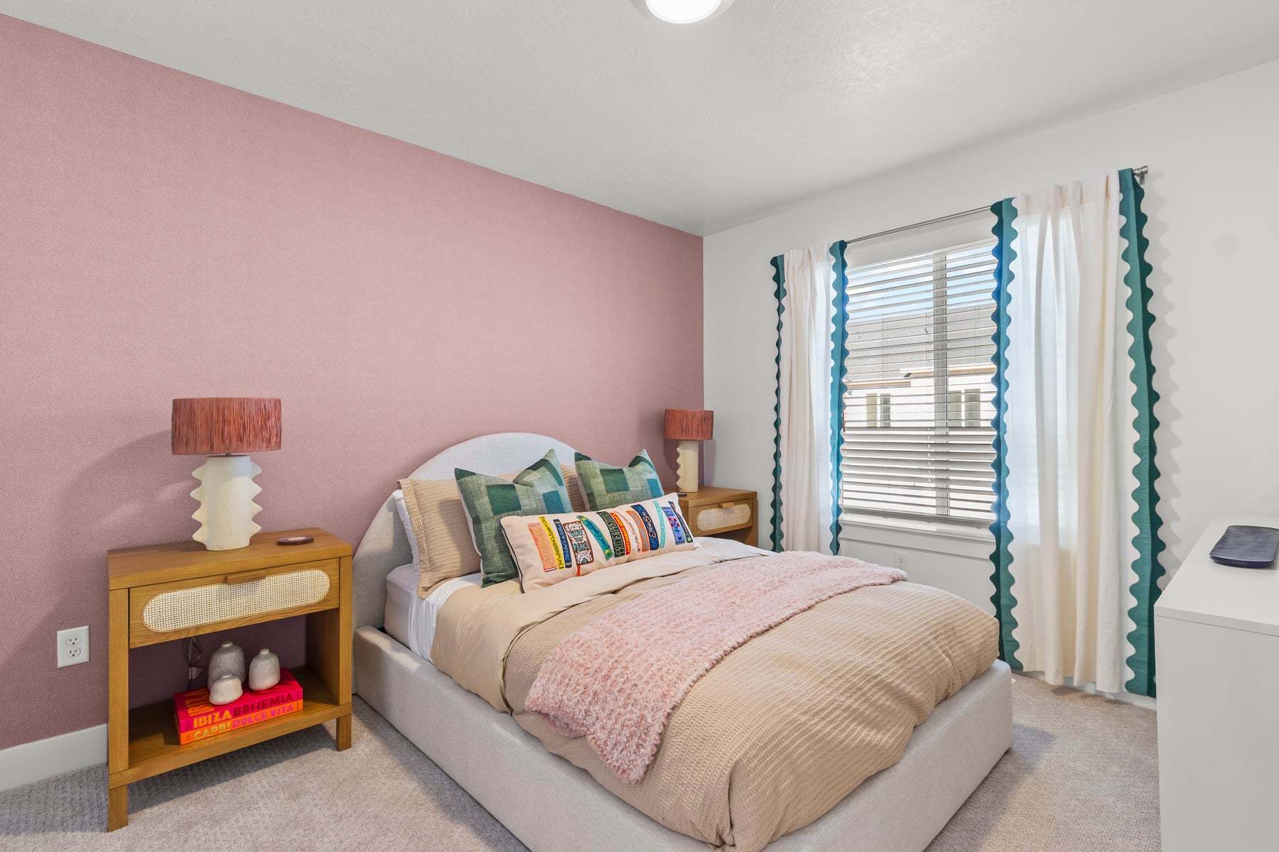 *Finished home photos are representational images only. See sales agent for details.