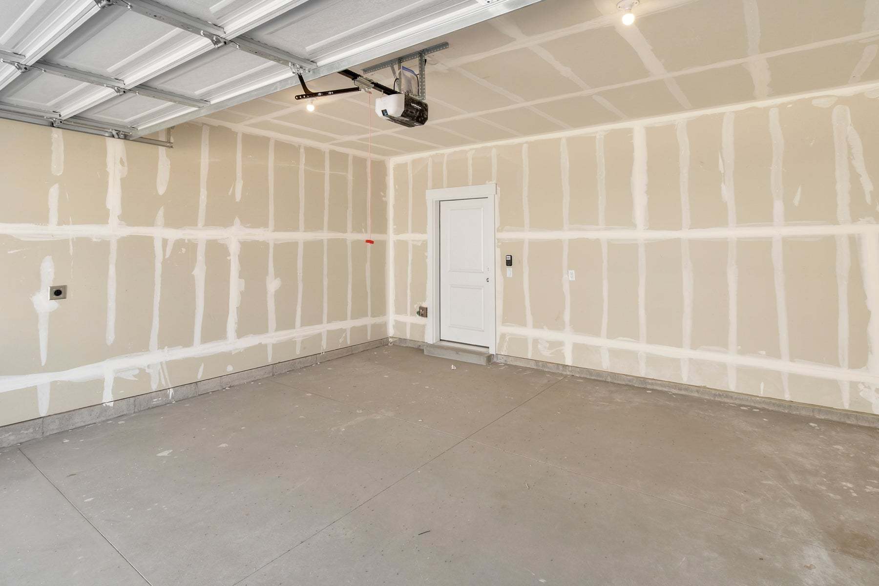 *Finished home photos are representational images only. See sales agent for details.