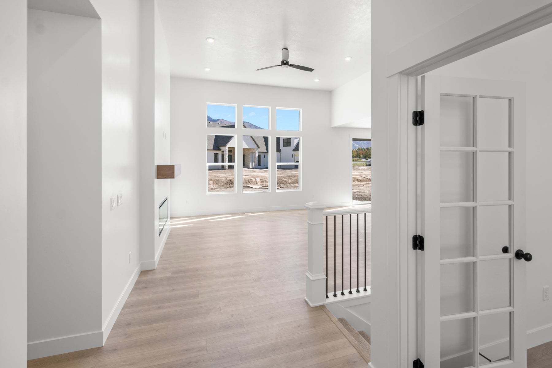 *Finished home photos are representational images only. See sales agent for details.