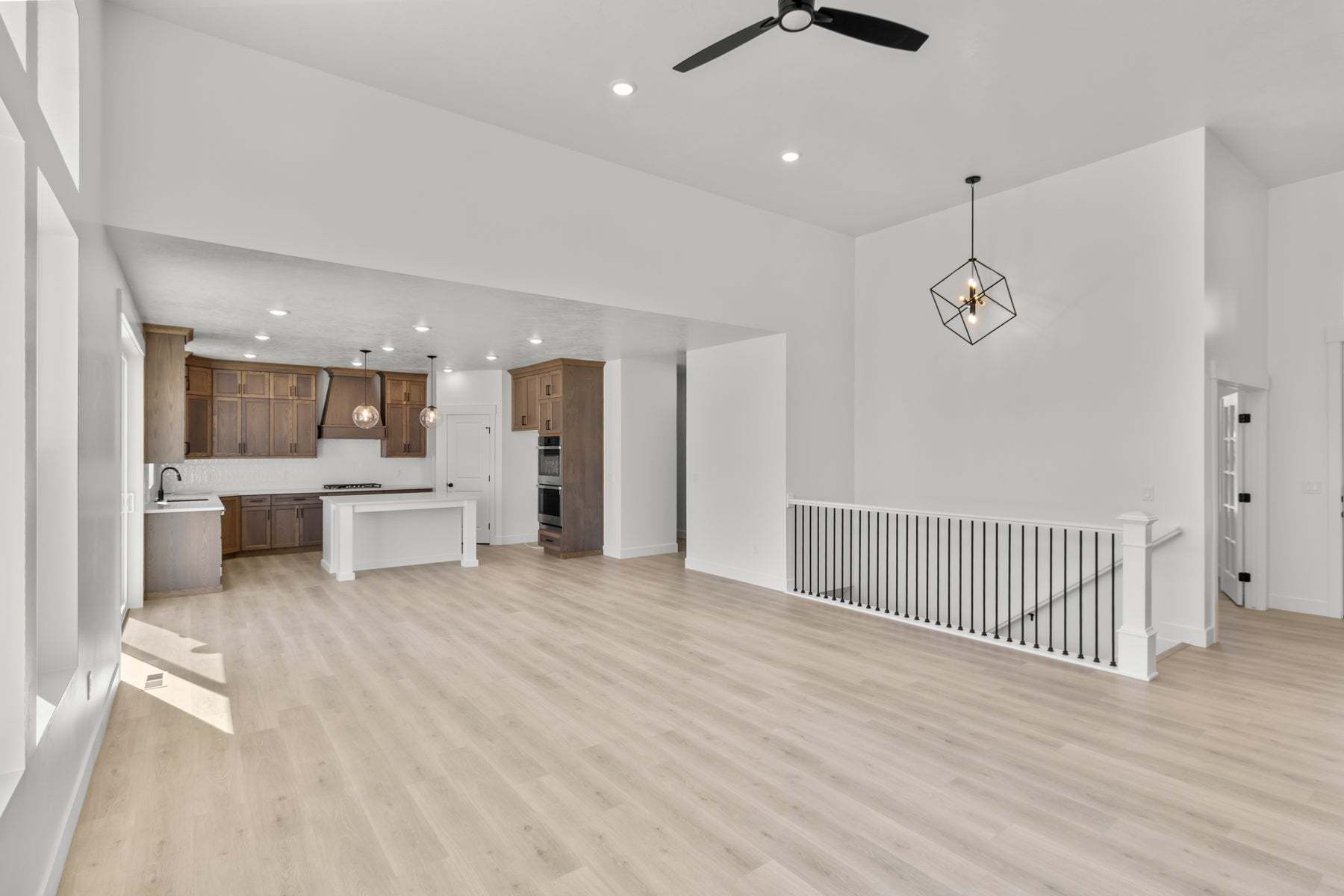 *Finished home photos are representational images only. See sales agent for details.
