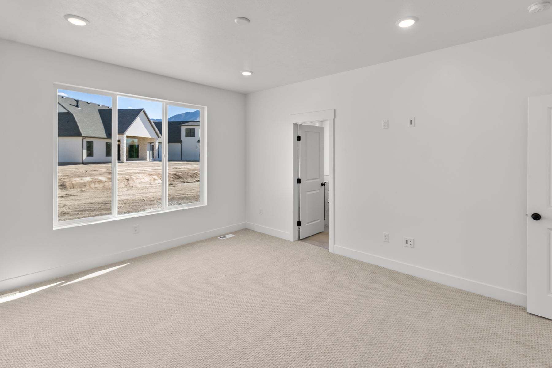*Finished home photos are representational images only. See sales agent for details.