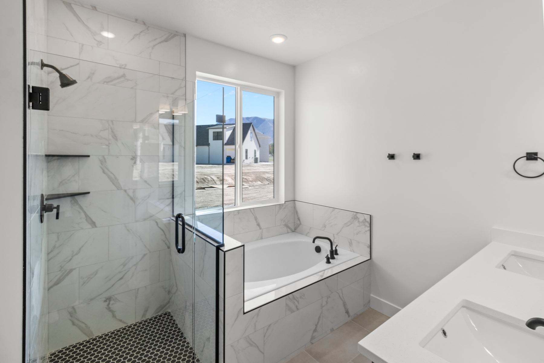 *Finished home photos are representational images only. See sales agent for details.