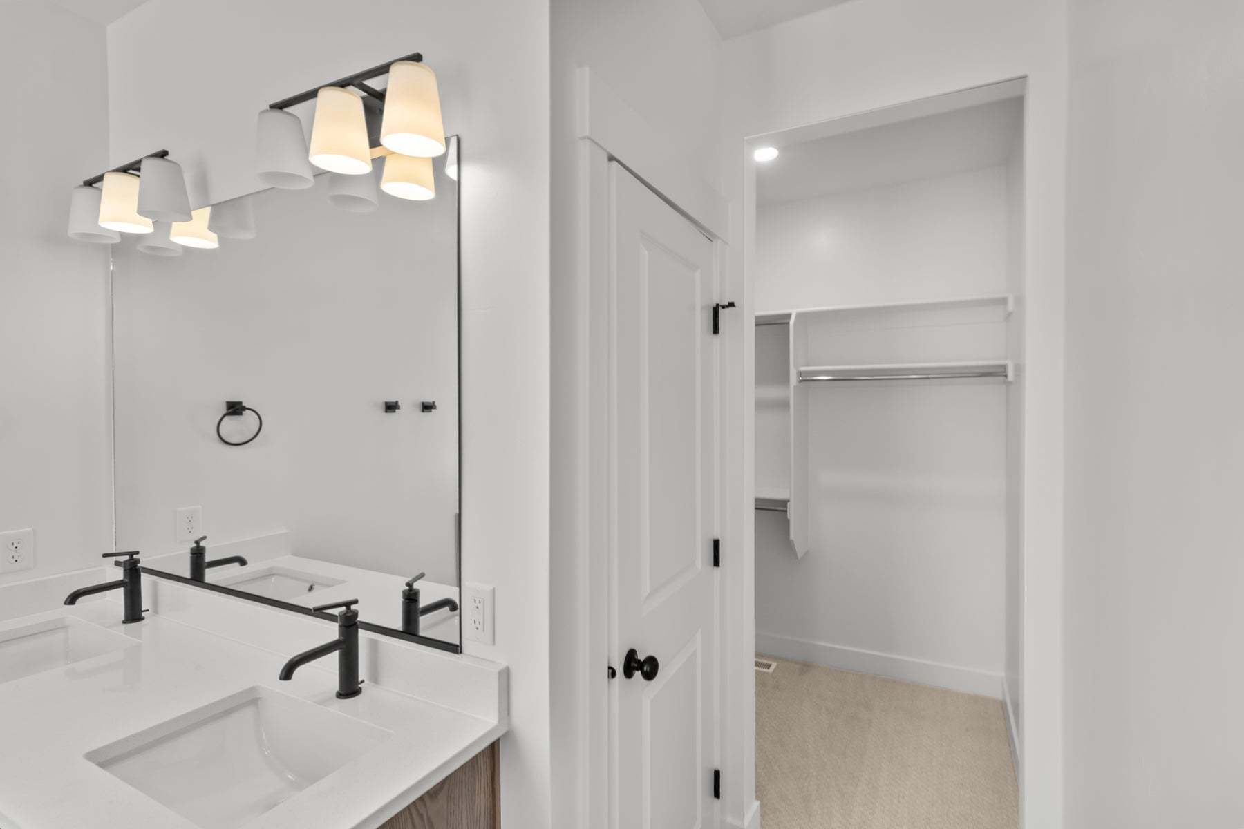 *Finished home photos are representational images only. See sales agent for details.