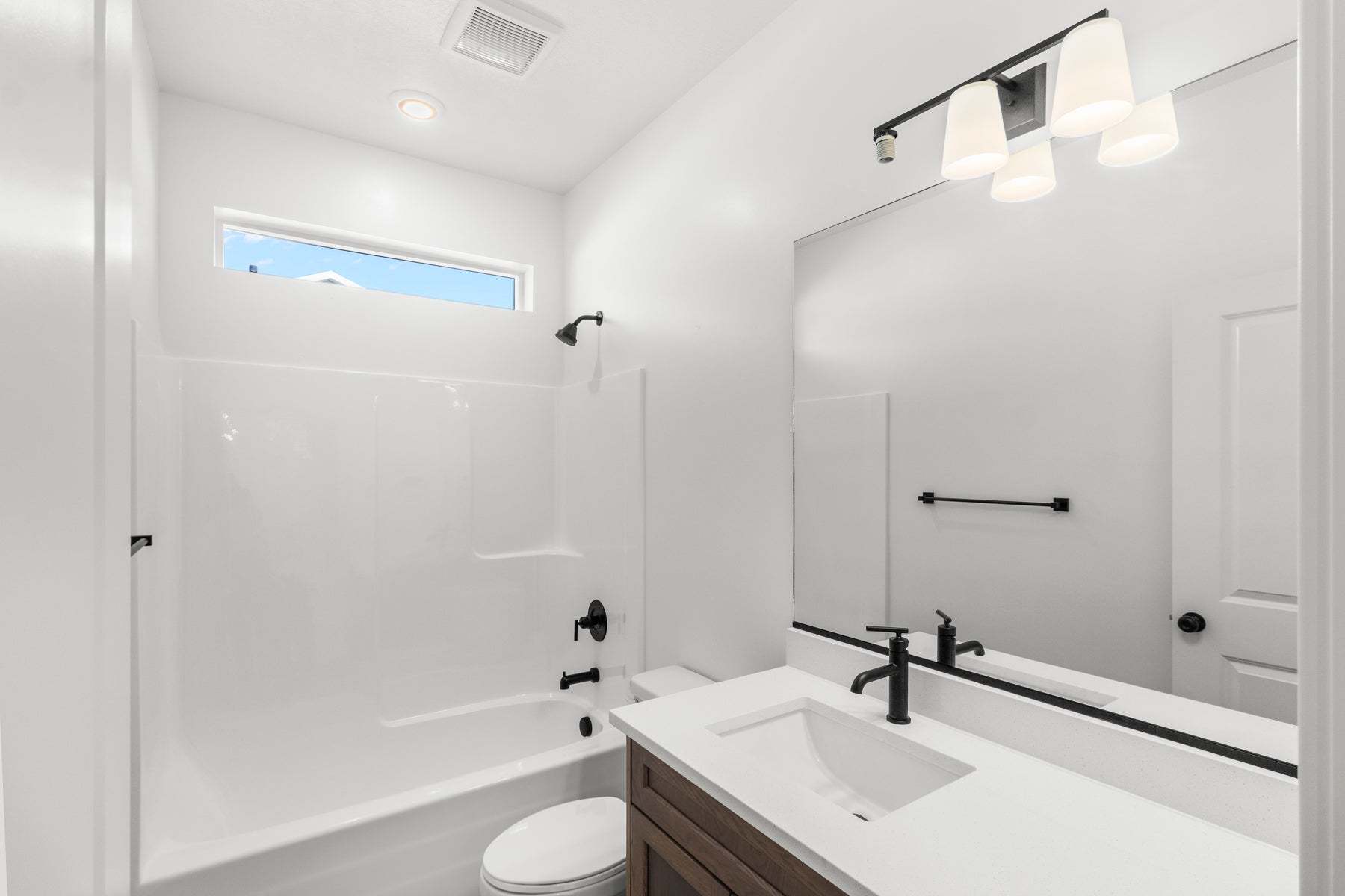 *Finished home photos are representational images only. See sales agent for details.