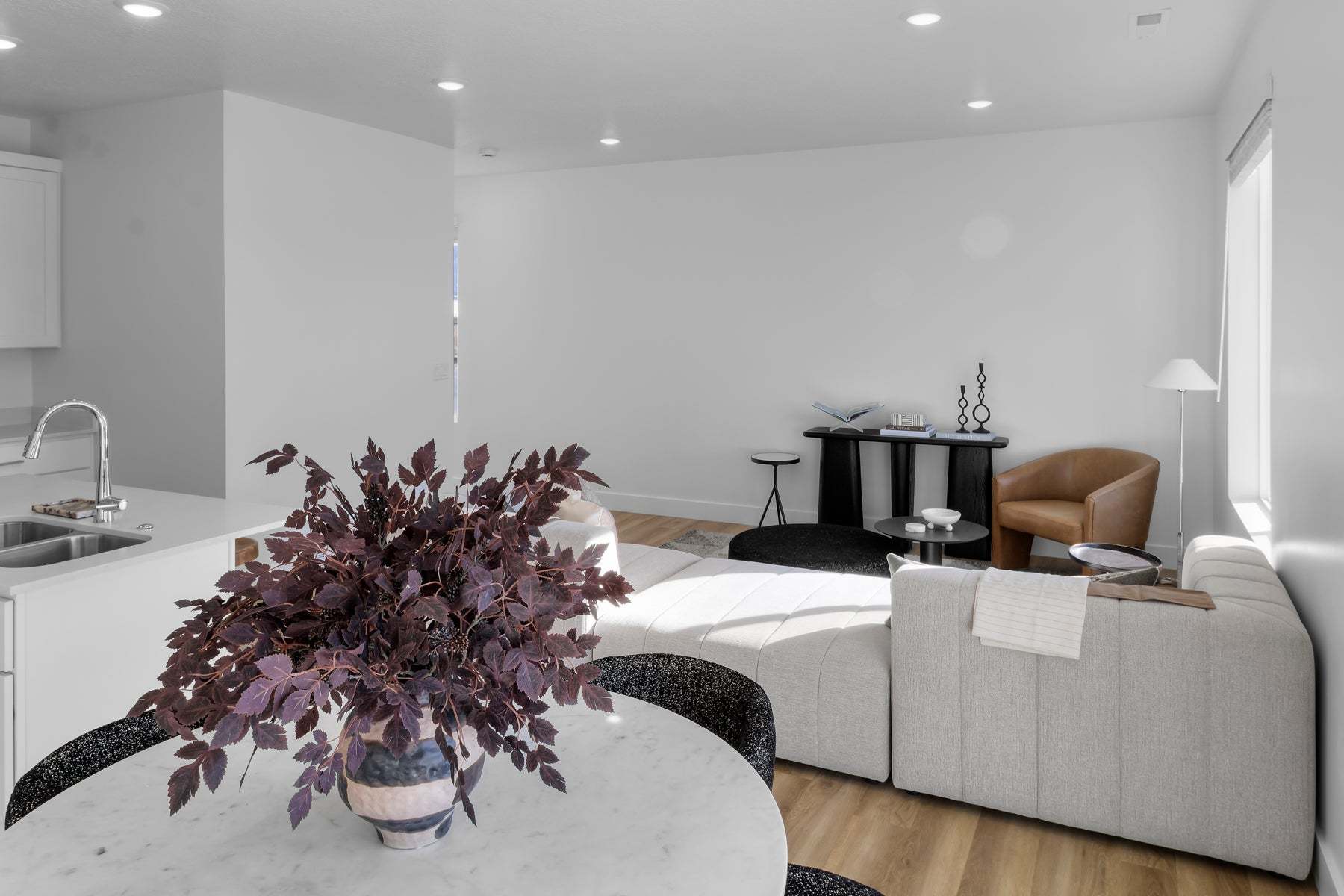 *Finished home photos are representational images only. See sales agent for details.