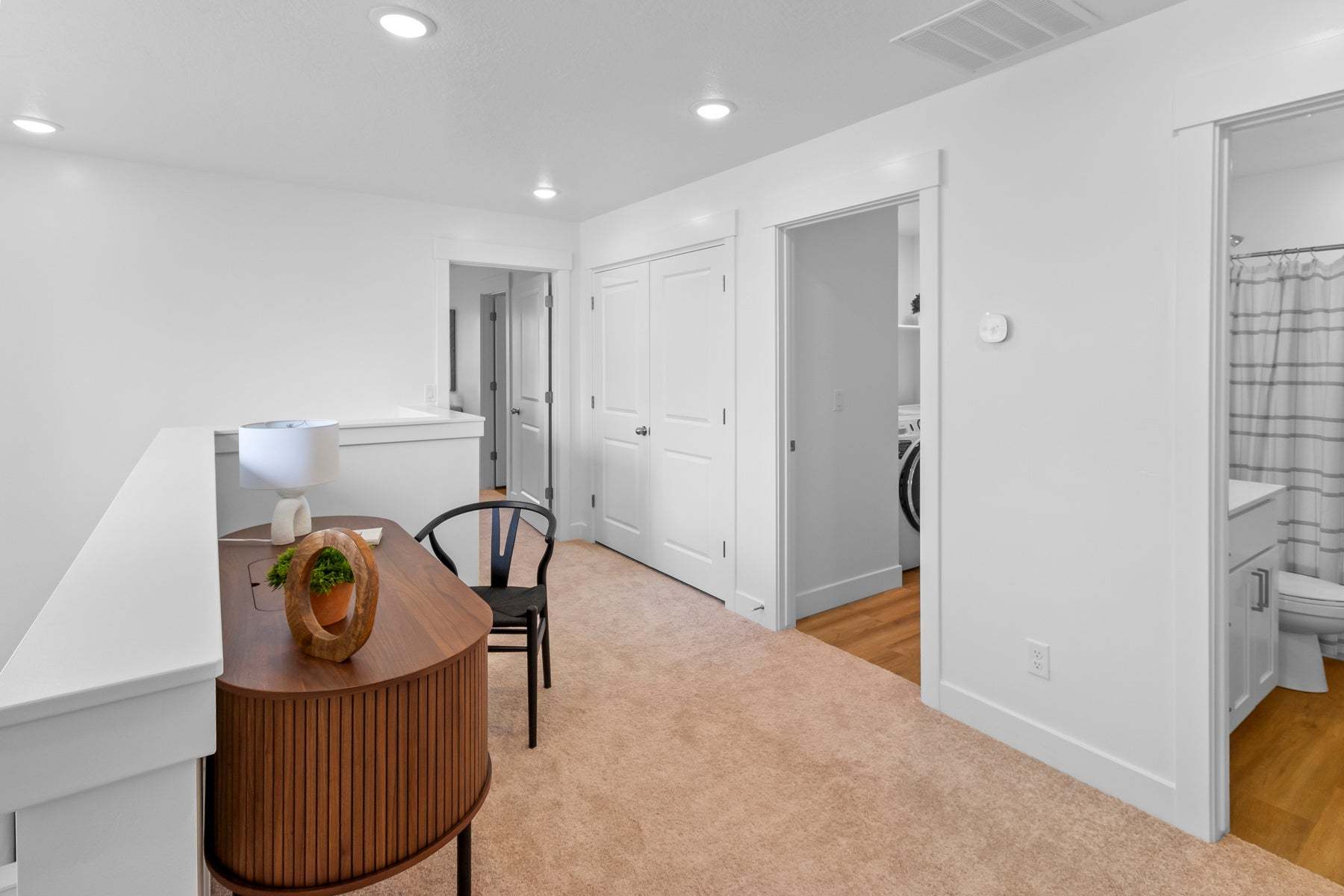 *Finished home photos are representational images only. Chat with sales agent for details.