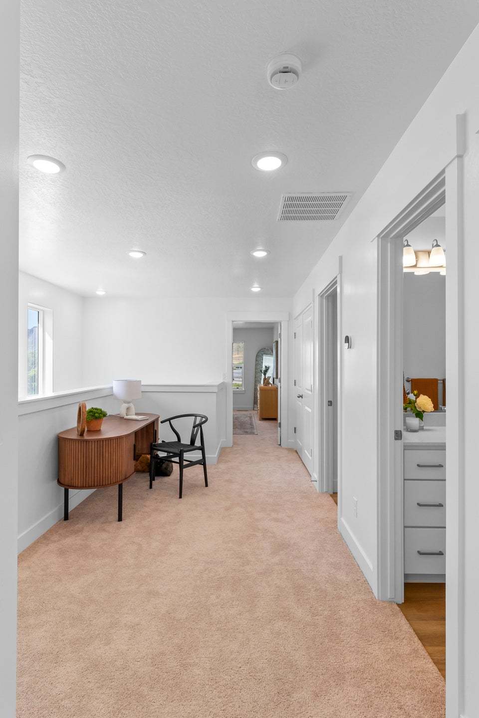 *Finished home photos are representational images only. Chat with sales agent for details.