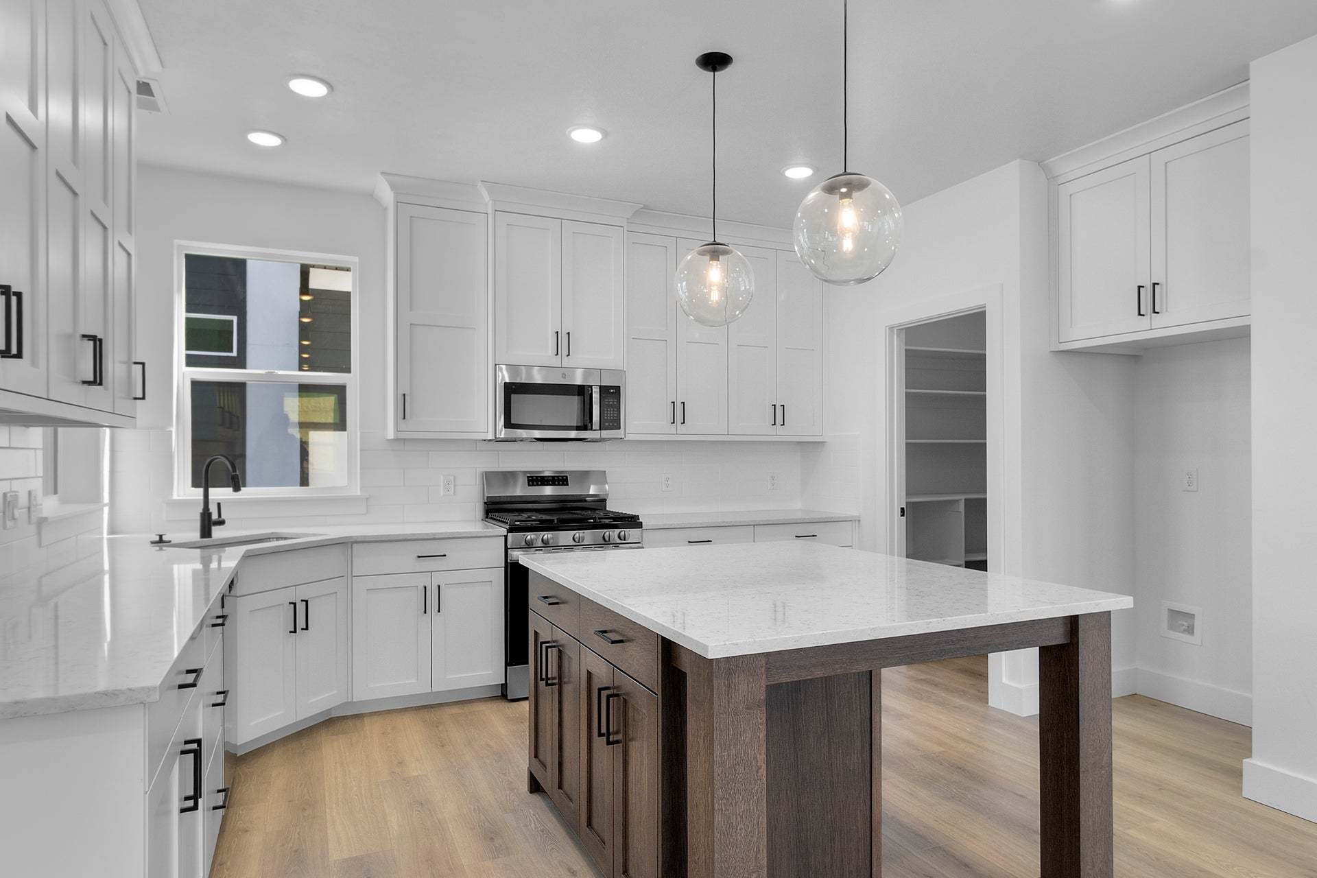 *Finished home photos are representational images only. See sales agent for details.