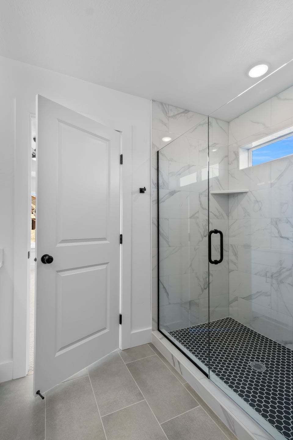 *Finished home photos are representational images only. See sales agent for details.