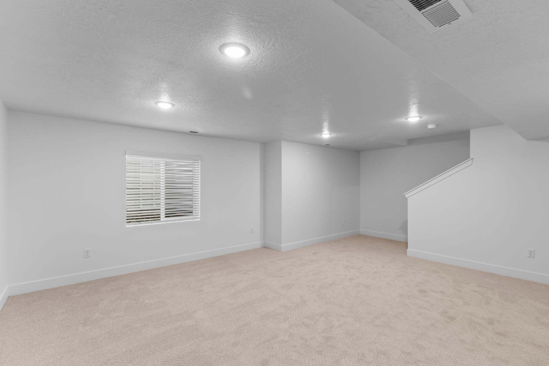 *Finished home photos are representational images only. See sales agent for details.