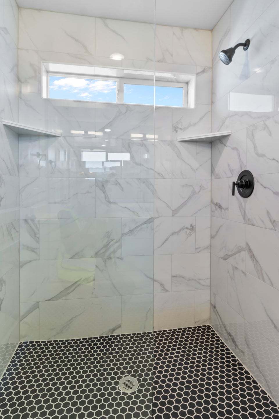 *Finished home photos are representational images only. See sales agent for details.