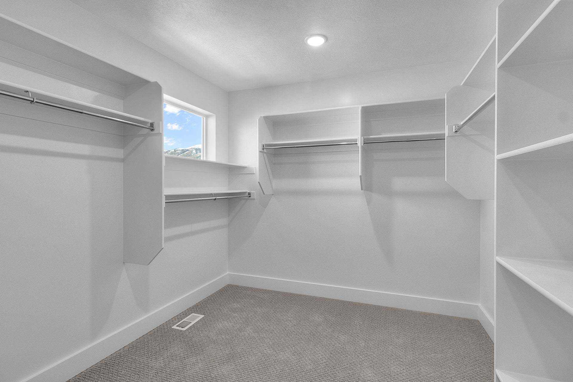 *Finished home photos are representational images only. See sales agent for details.
