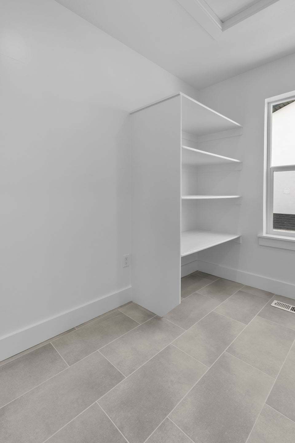 *Finished home photos are representational images only. See sales agent for details.