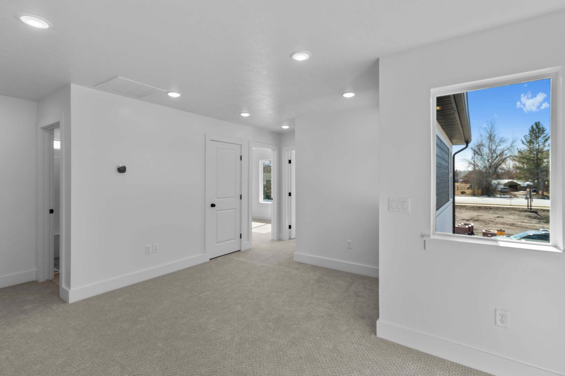 *Finished home photos are representational images only. See sales agent for details.