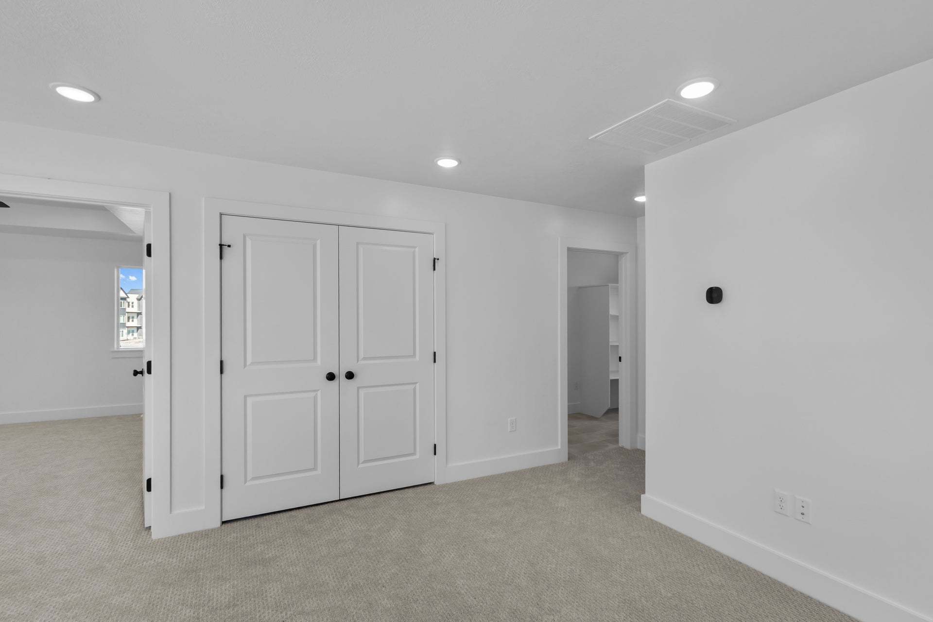 *Finished home photos are representational images only. See sales agent for details.