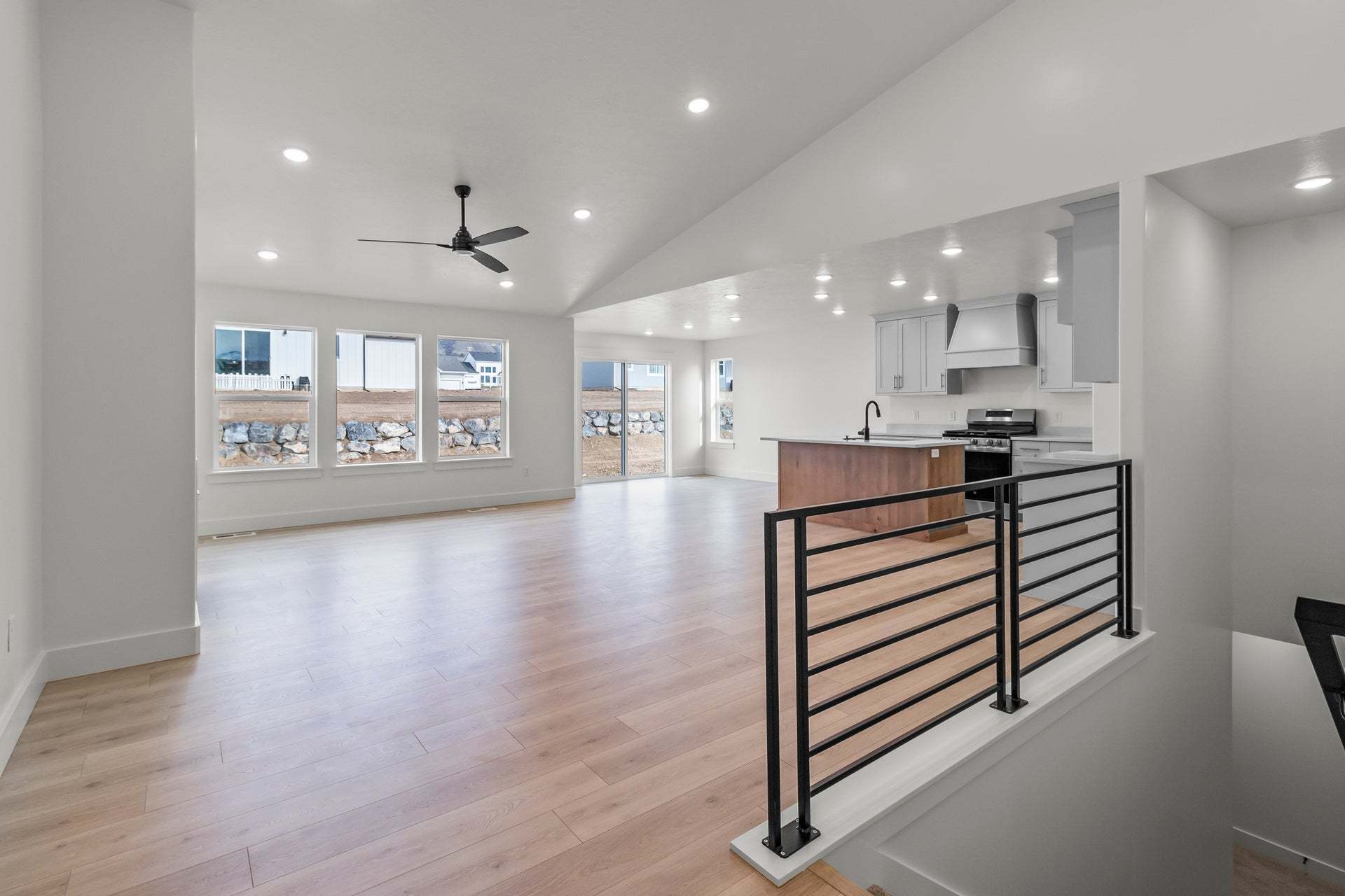 *Finished home photos are representational images only. See sales agent for details.