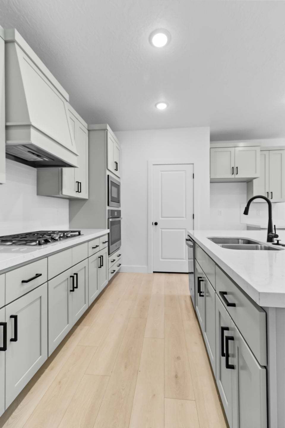 *Finished home photos are representational images only. See sales agent for details.