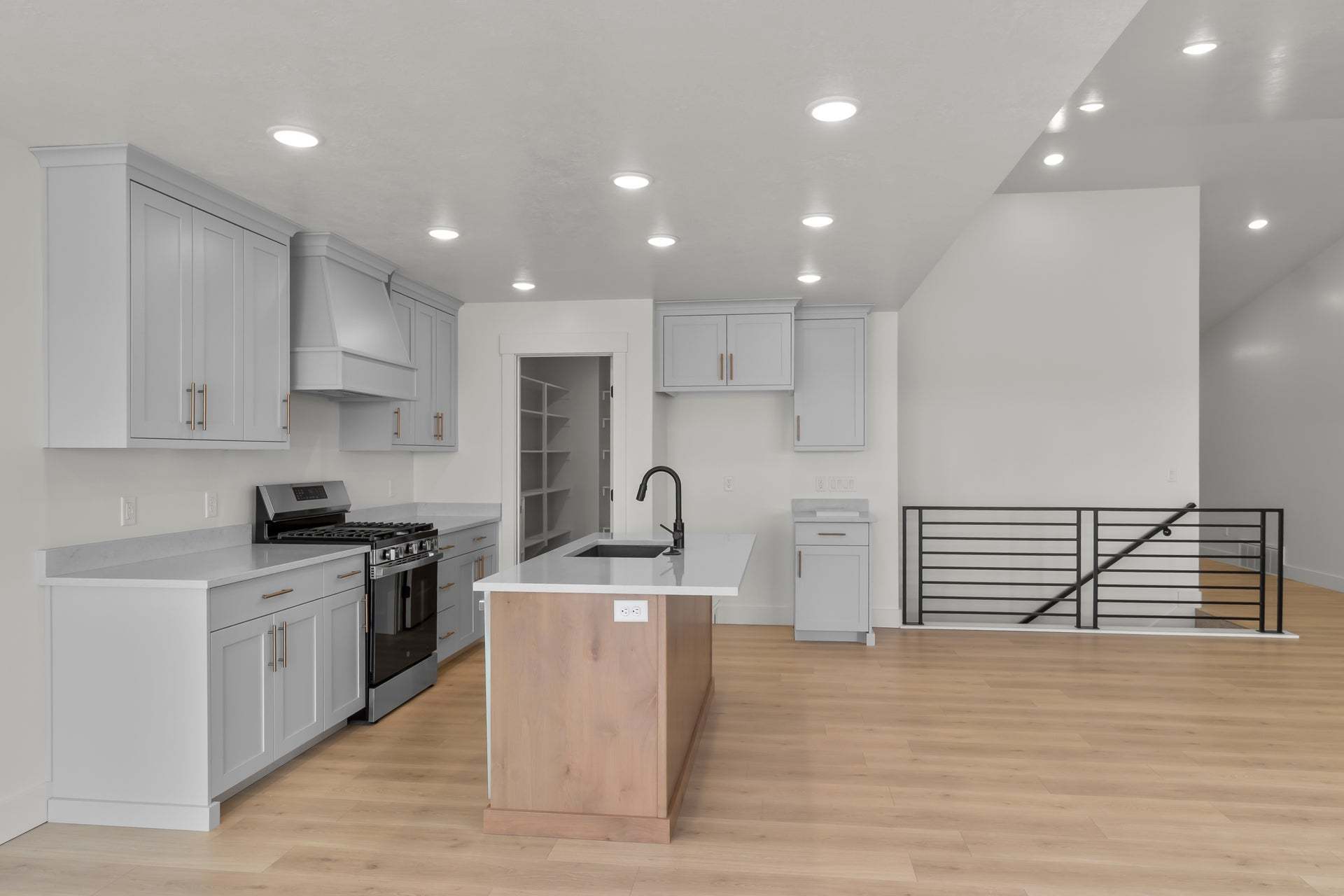 *Finished home photos are representational images only. See sales agent for details.