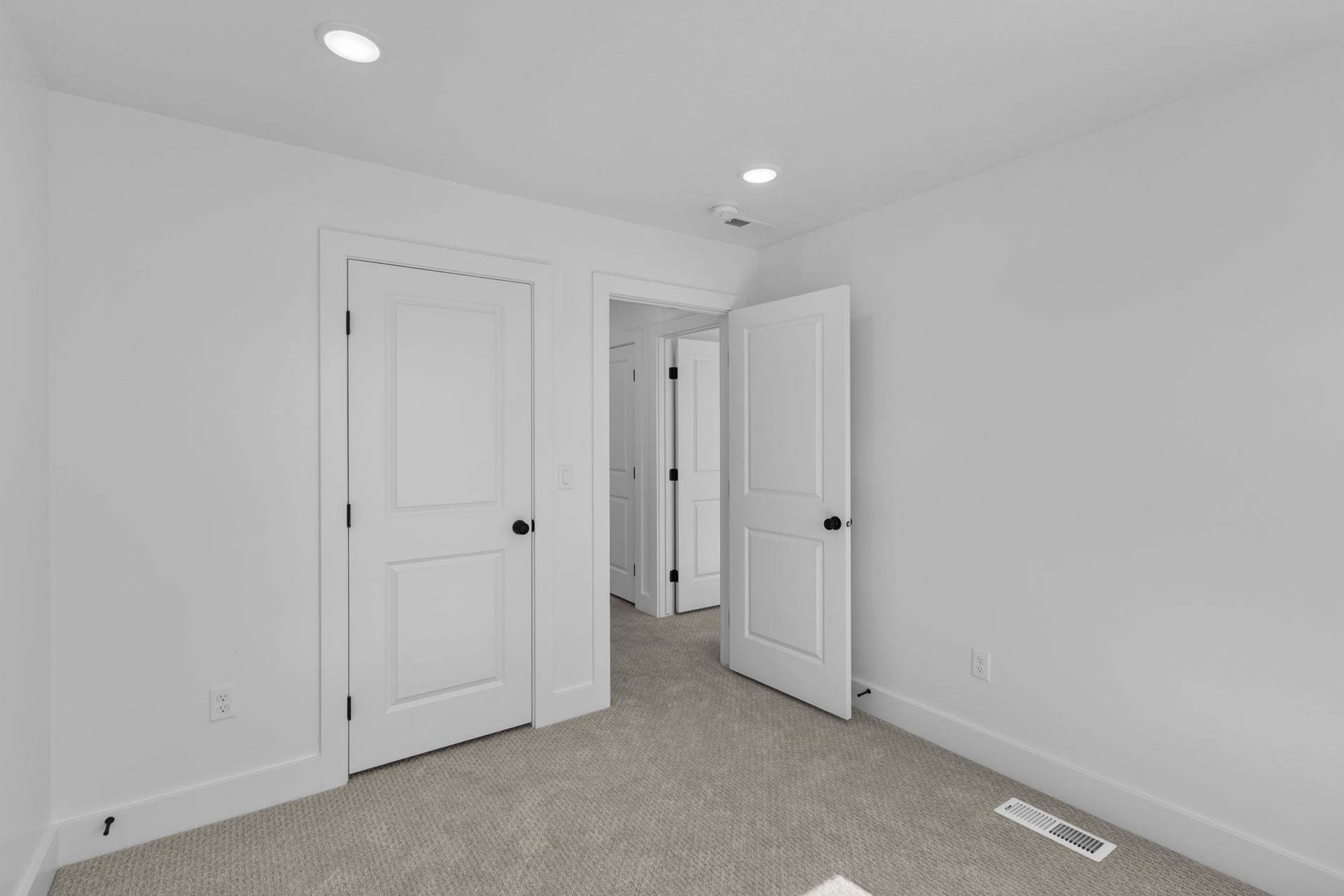 *Finished home photos are representational images only. See sales agent for details.