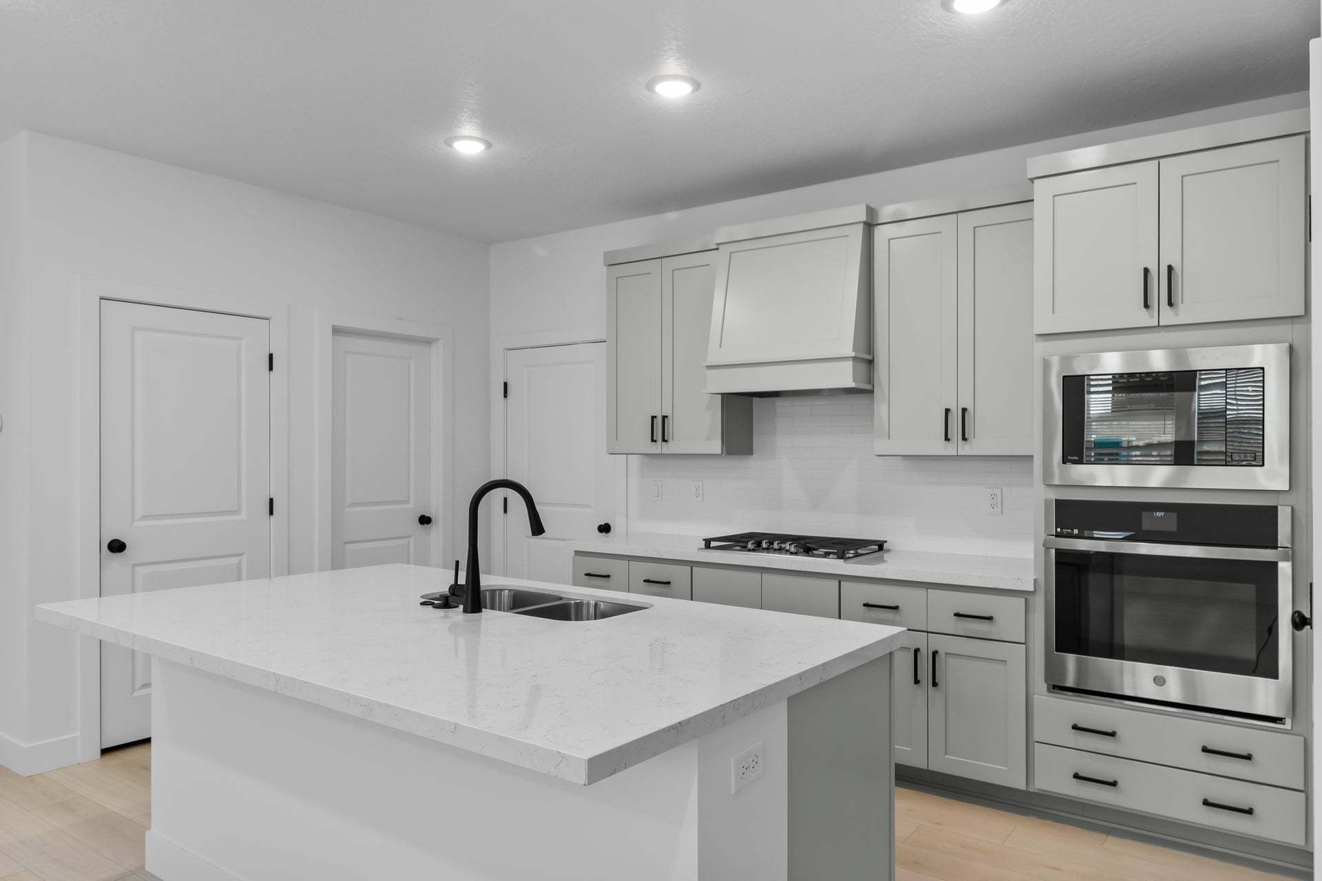 *Finished home photos are representational images only. See sales agent for details.