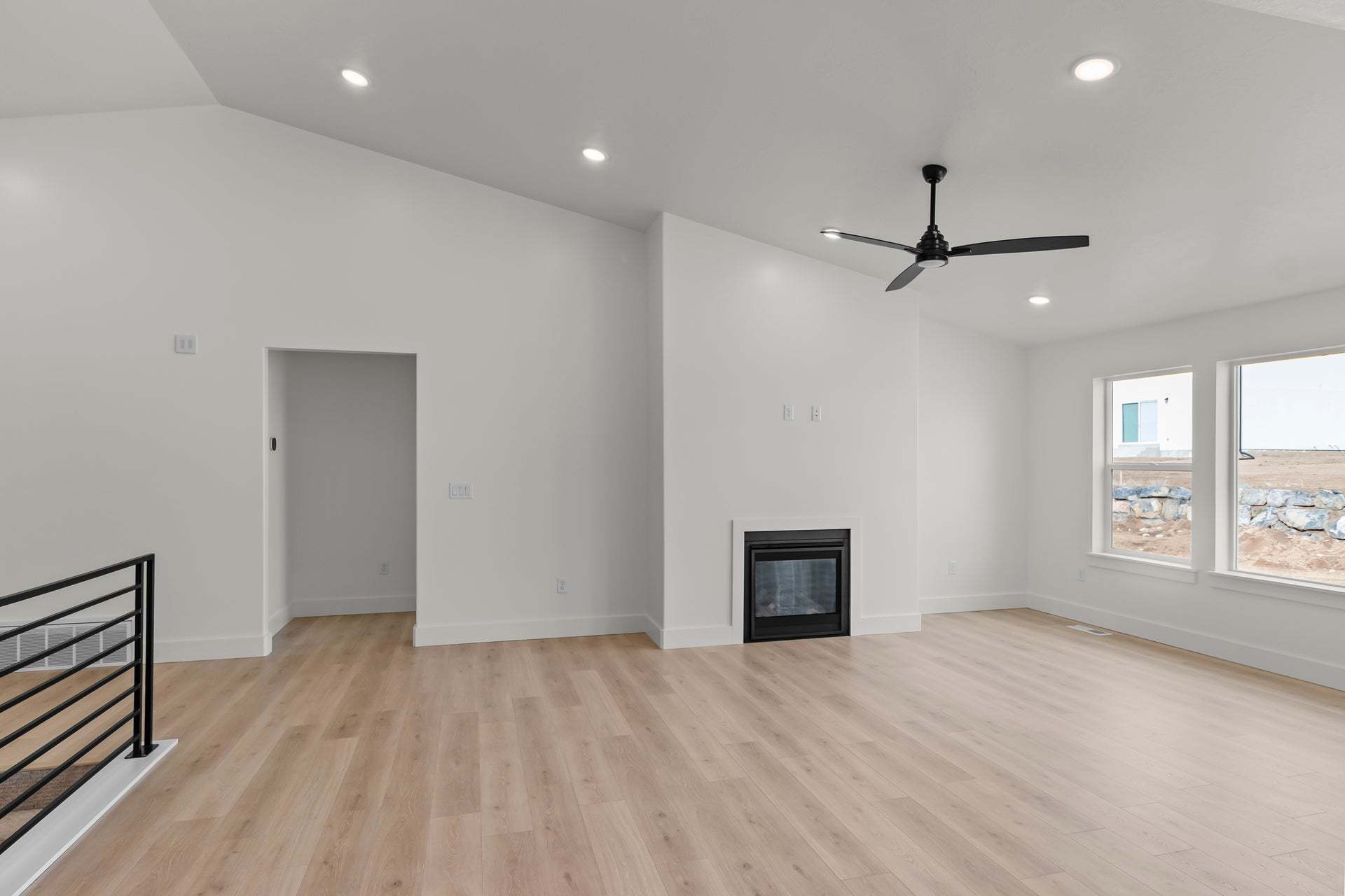 *Finished home photos are representational images only. See sales agent for details.