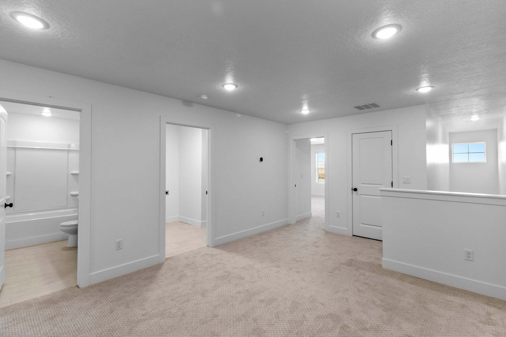 *Finished home photos are representational images only. See sales agent for details.