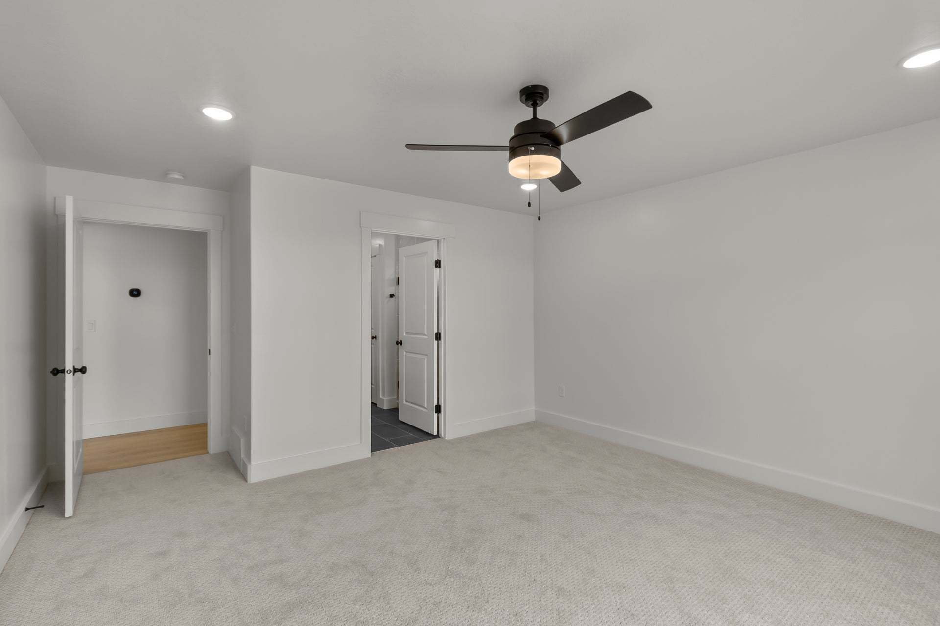 *Finished home photos are representational images only. See sales agent for details.