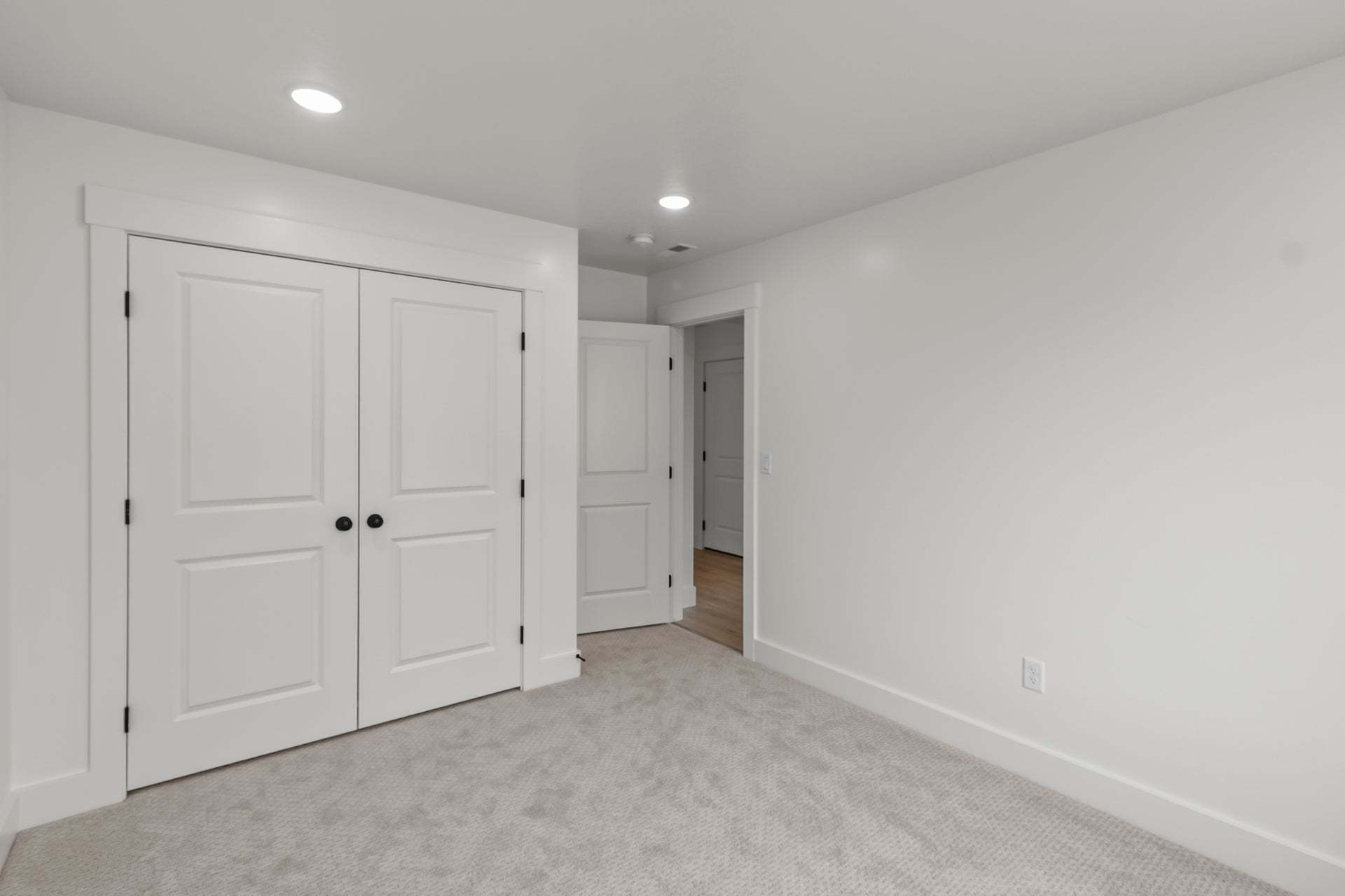 *Finished home photos are representational images only. See sales agent for details.