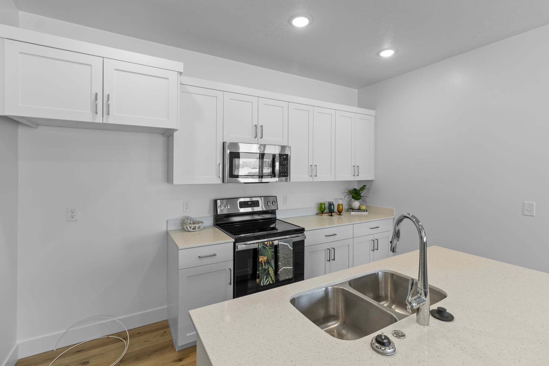 Floor plan is for illustrative purposes only and may not represent the actual layout. Subject to cha