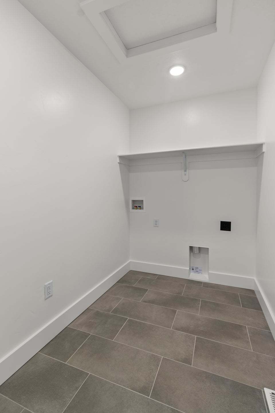 *Finished home photos are representational images only. See sales agent for details.