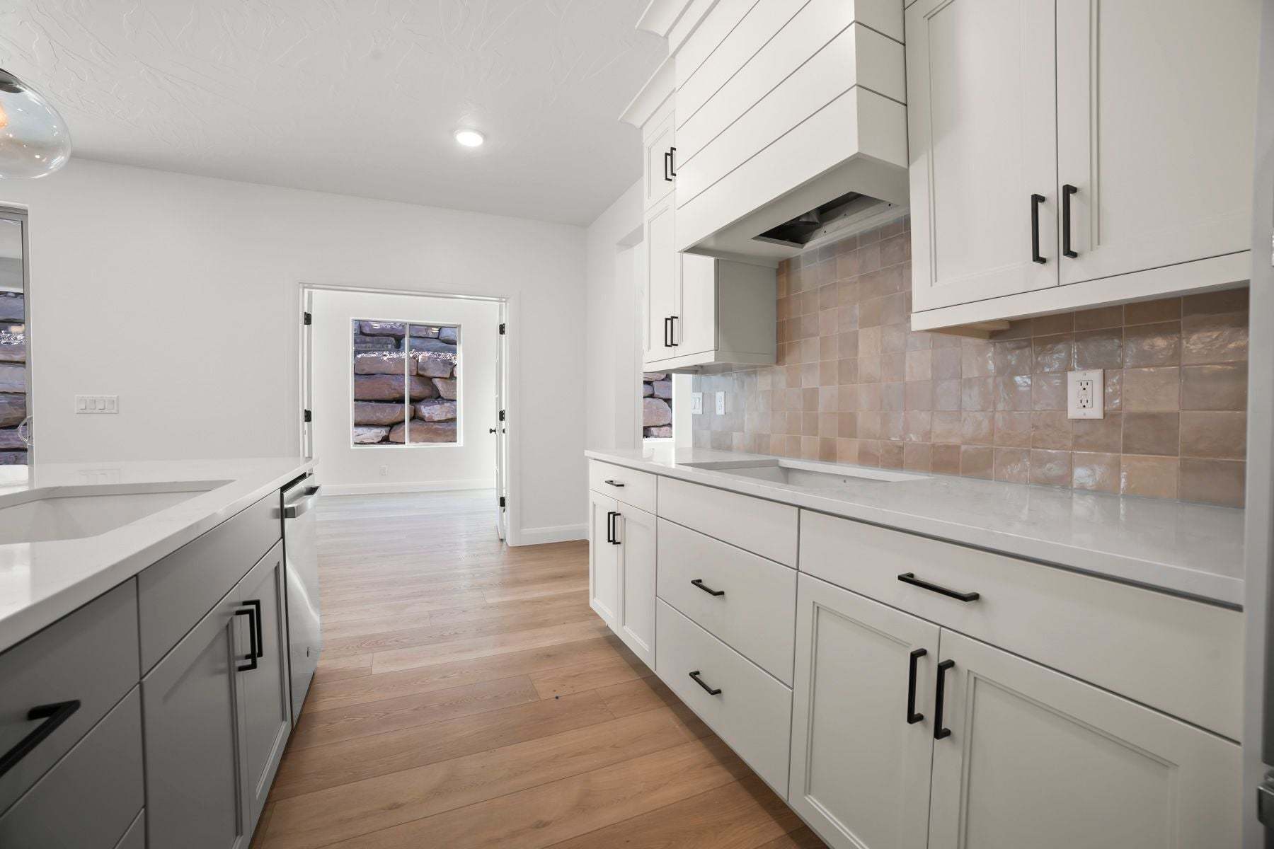 *Finished home photos are representational images only. See sales agent for details.*