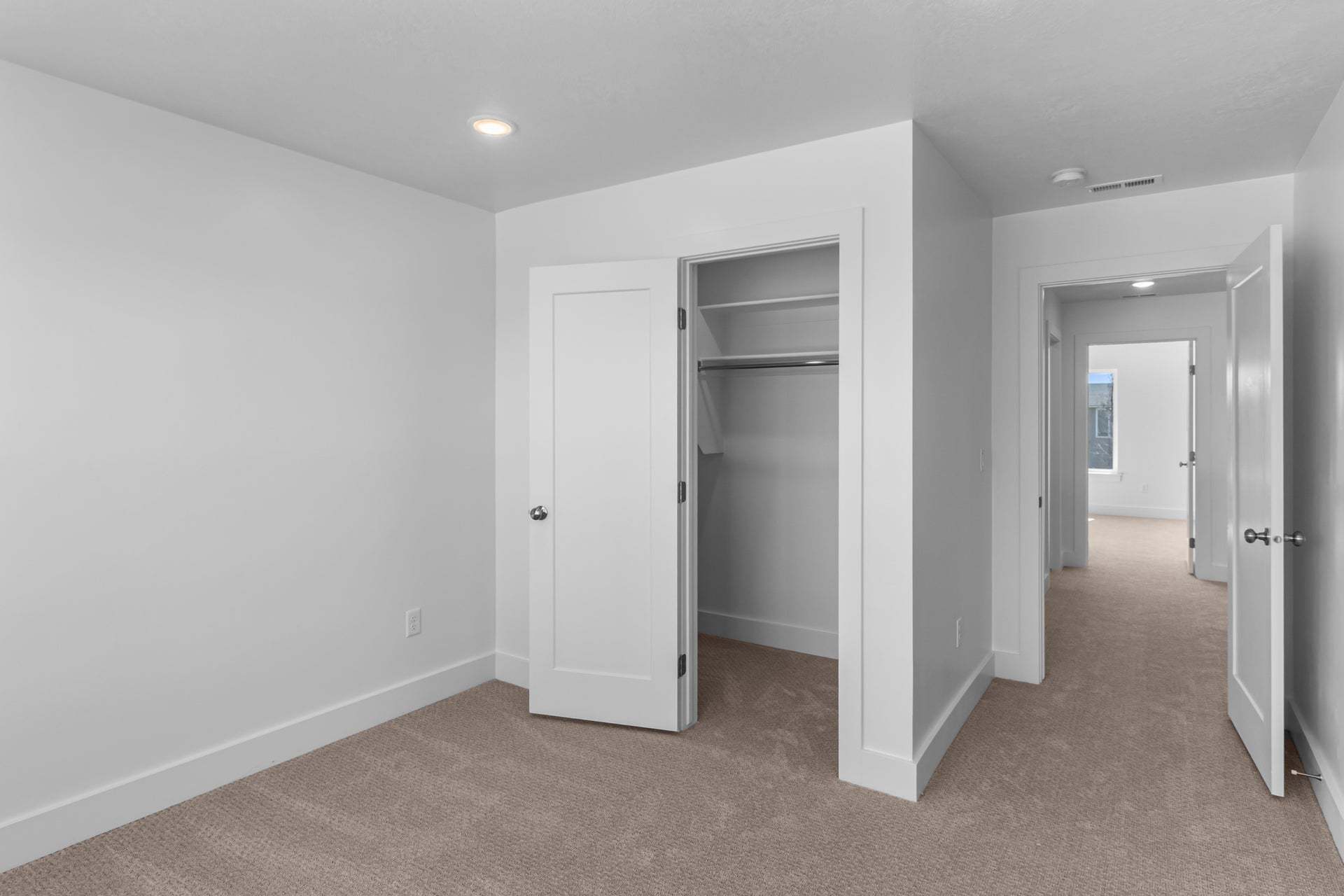 *Finished home photos are representational images only. See sales agent for details.