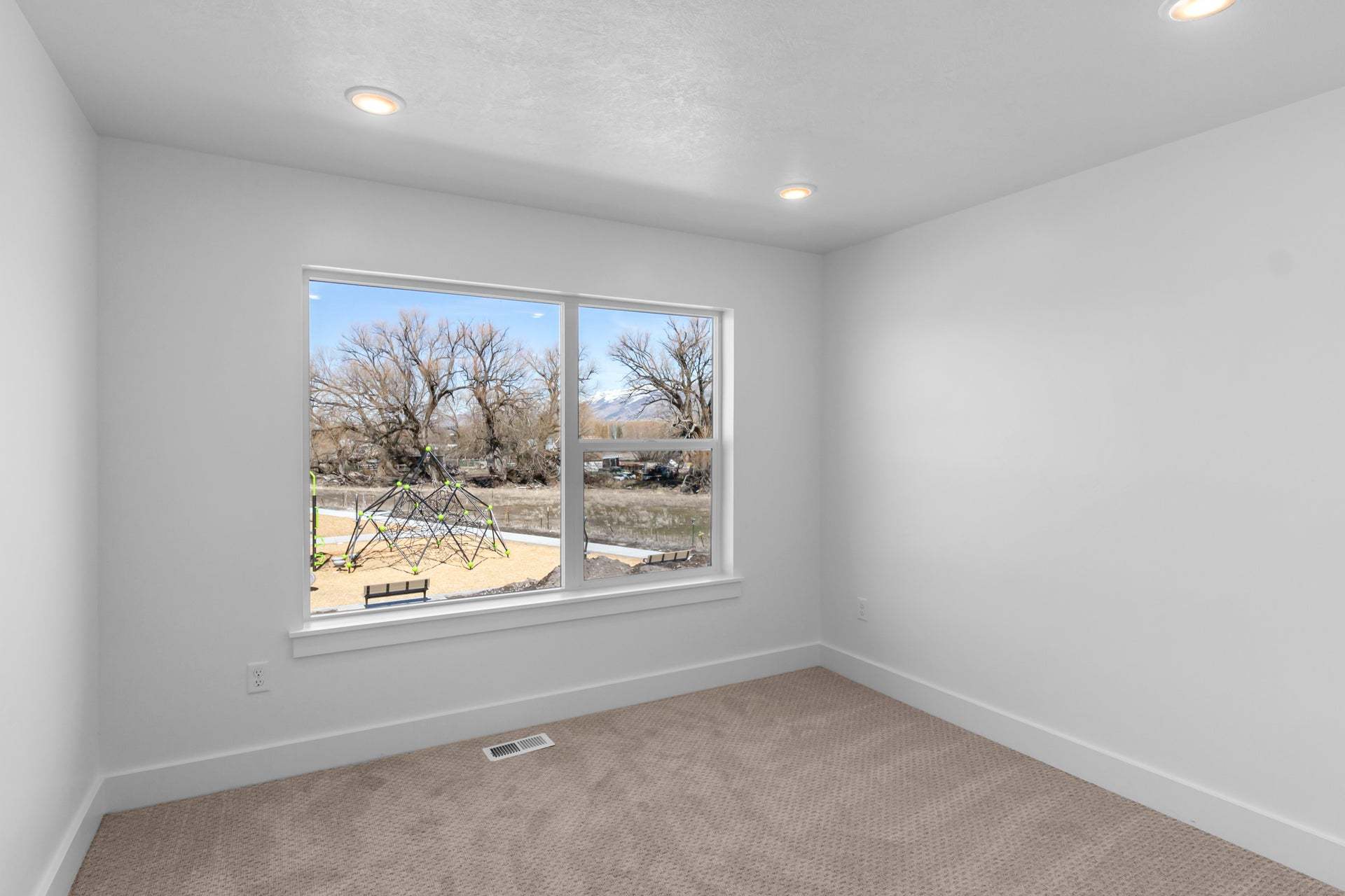 *Finished home photos are representational images only. See sales agent for details.