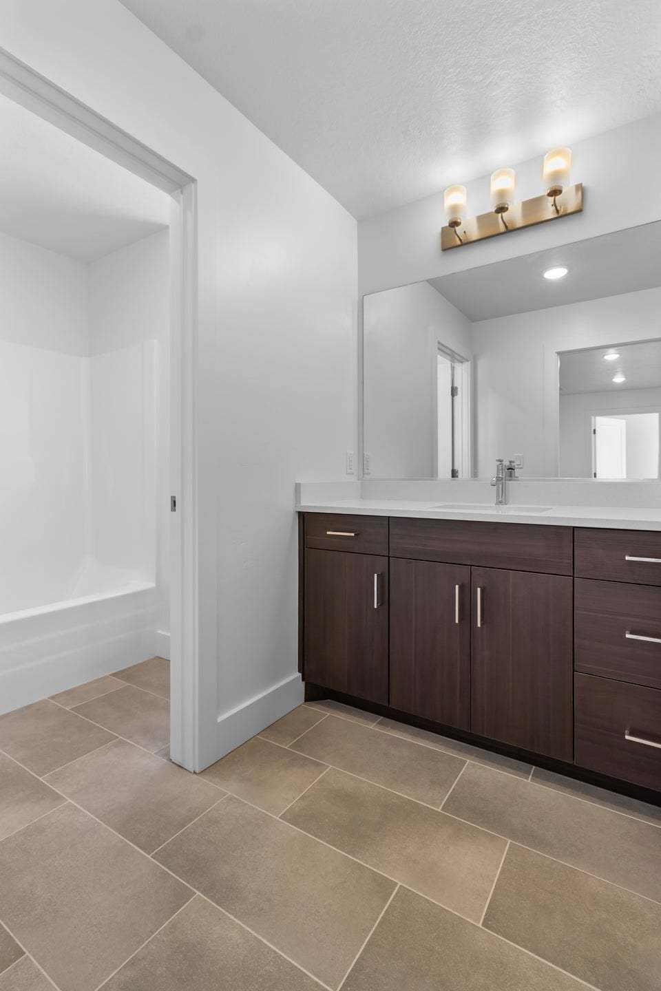 *Finished home photos are representational images only. See sales agent for details.