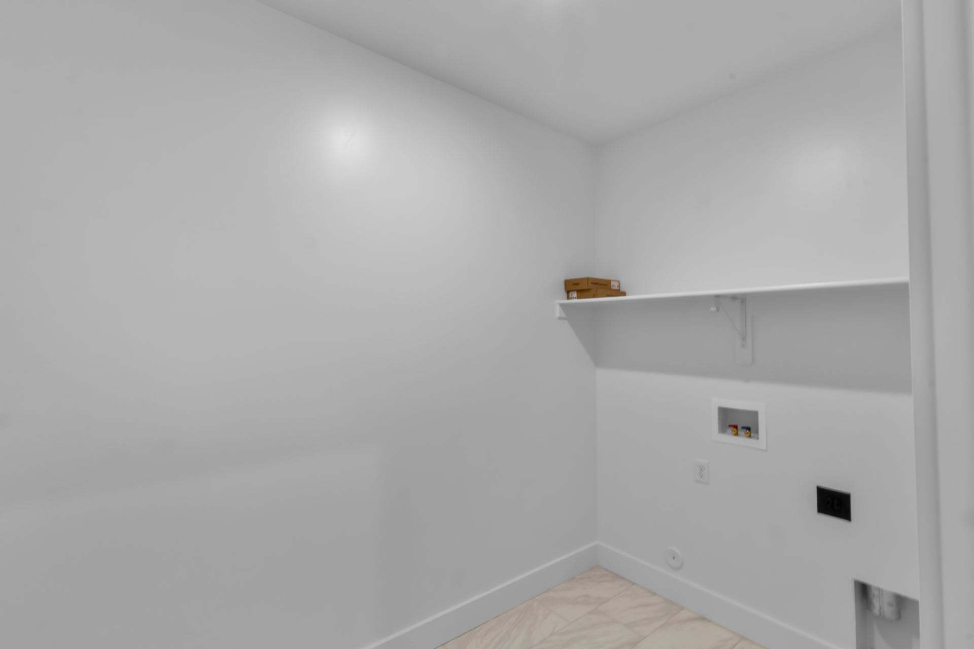 *Finished home photos are representational images only. See sales agent for details.