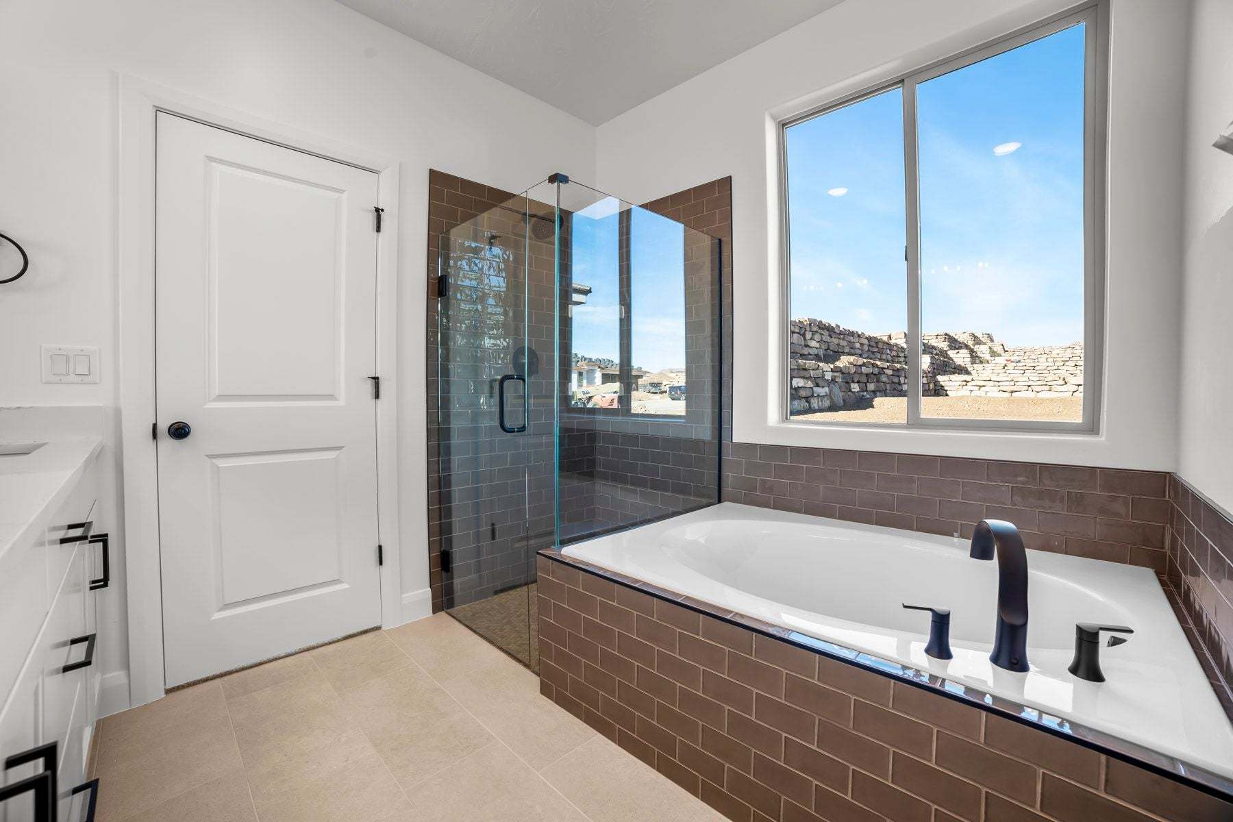 *Finished home photos are representational images only. See sales agent for details.*