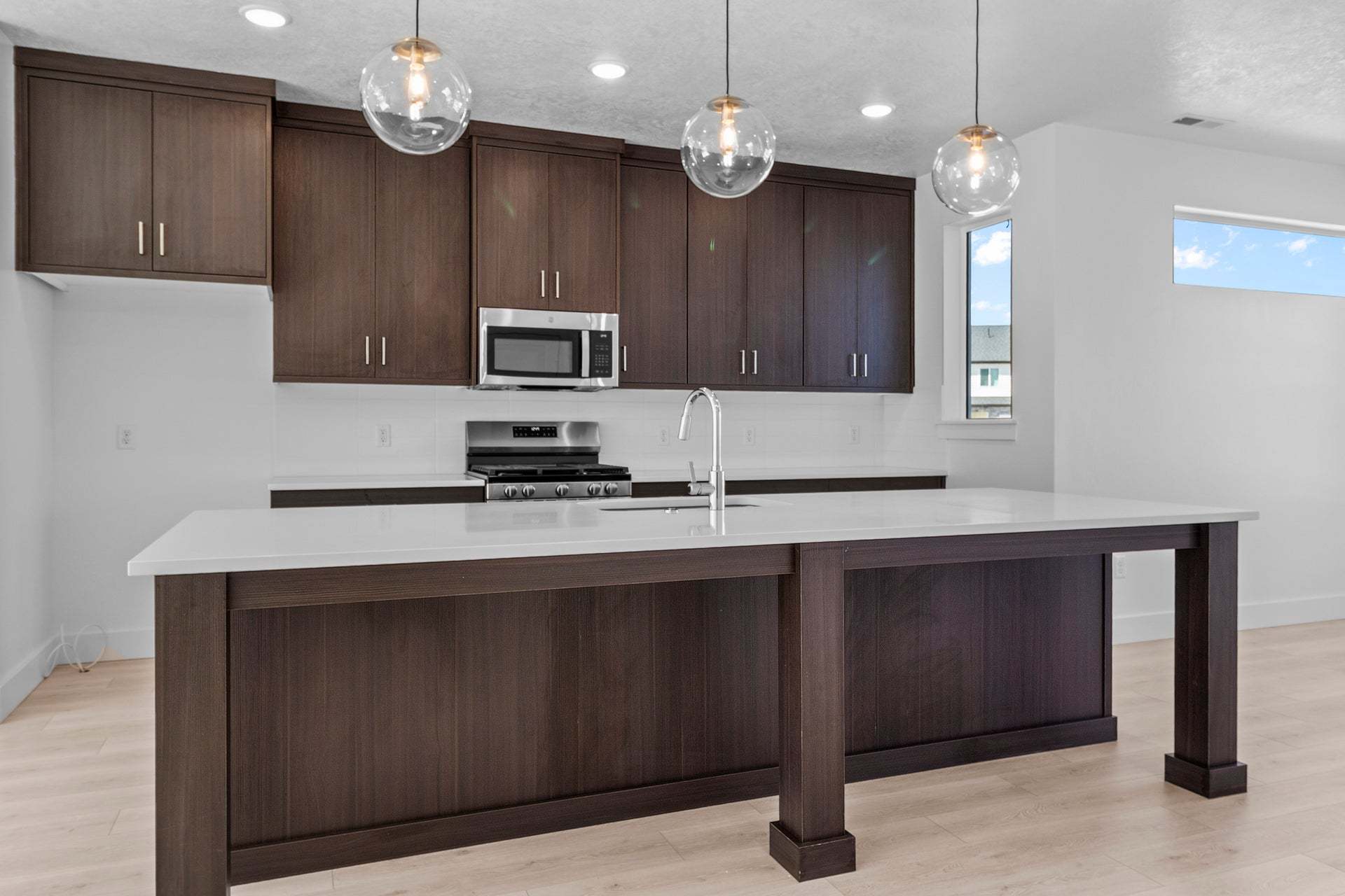 *Finished home photos are representational images only. See sales agent for details.
