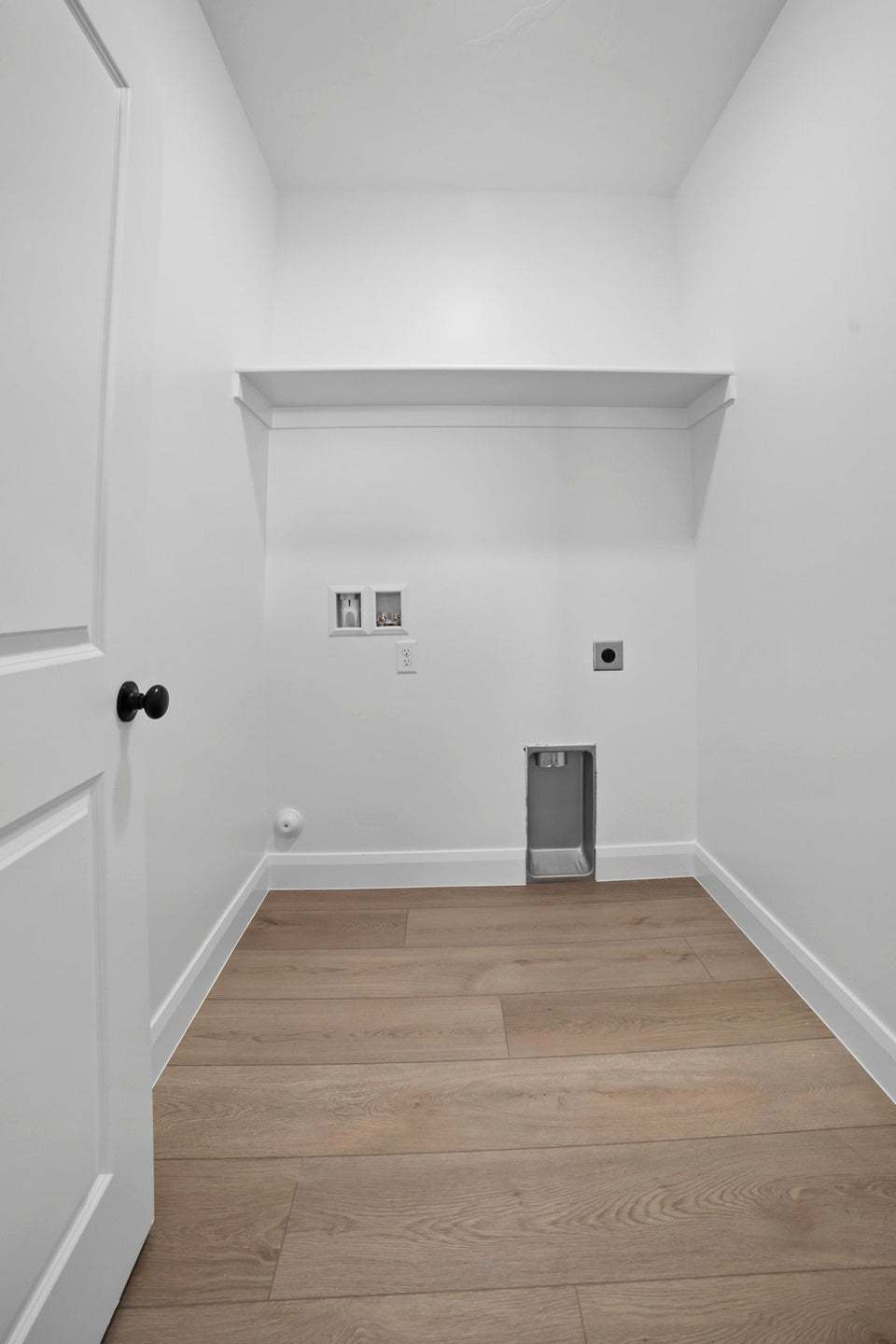 Laundry *Finished home photos are representational images only. See sales agent for details.*