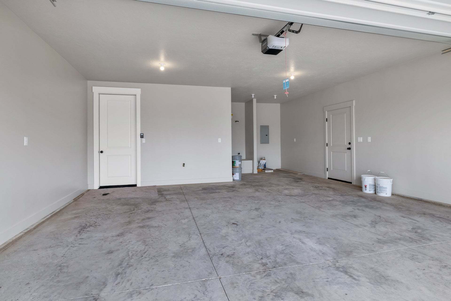 Garage *Photo is representational of floor plan only, not specific listing. Contact agent for more d