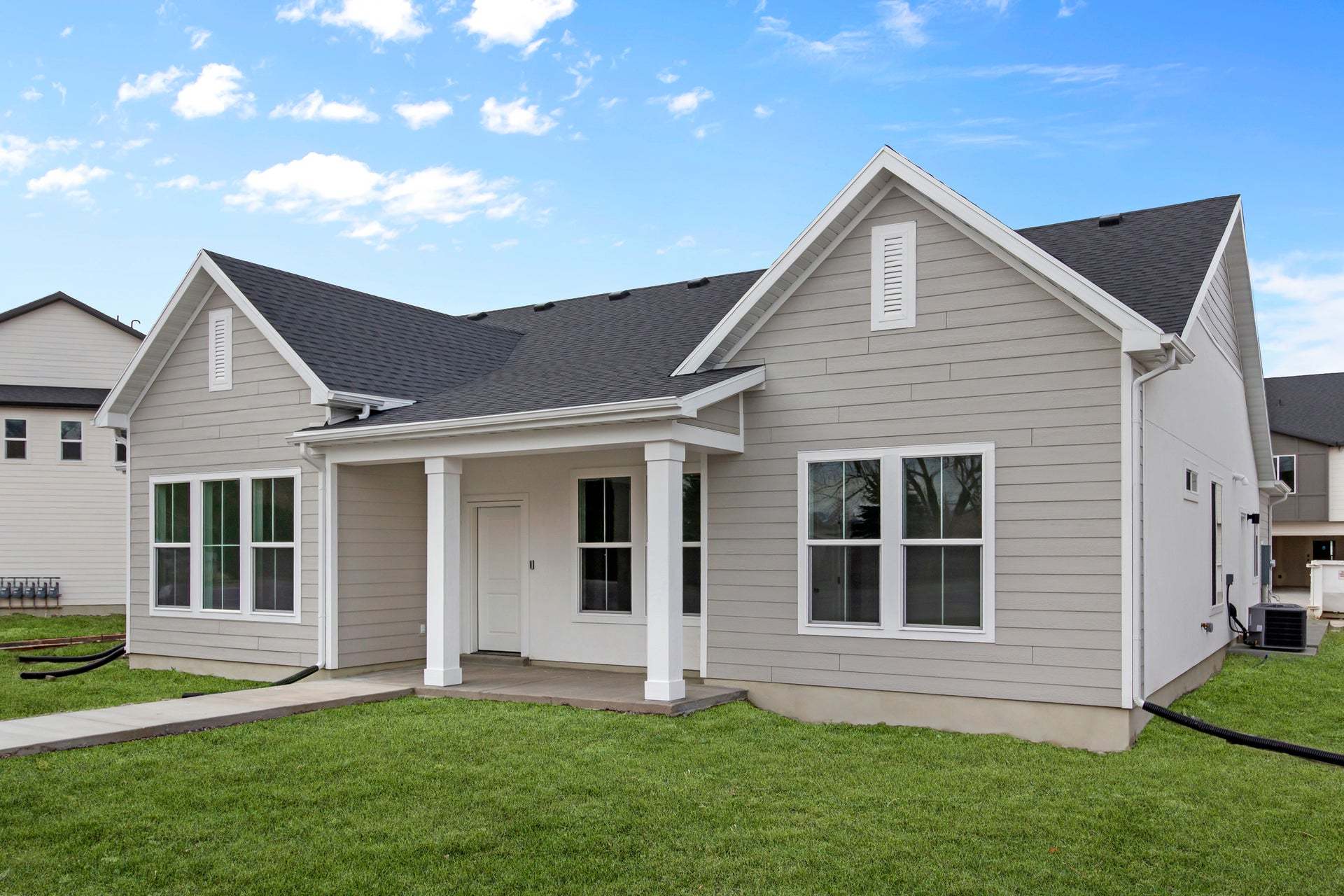 *Finished home photos are representational images only. See sales agent for details.