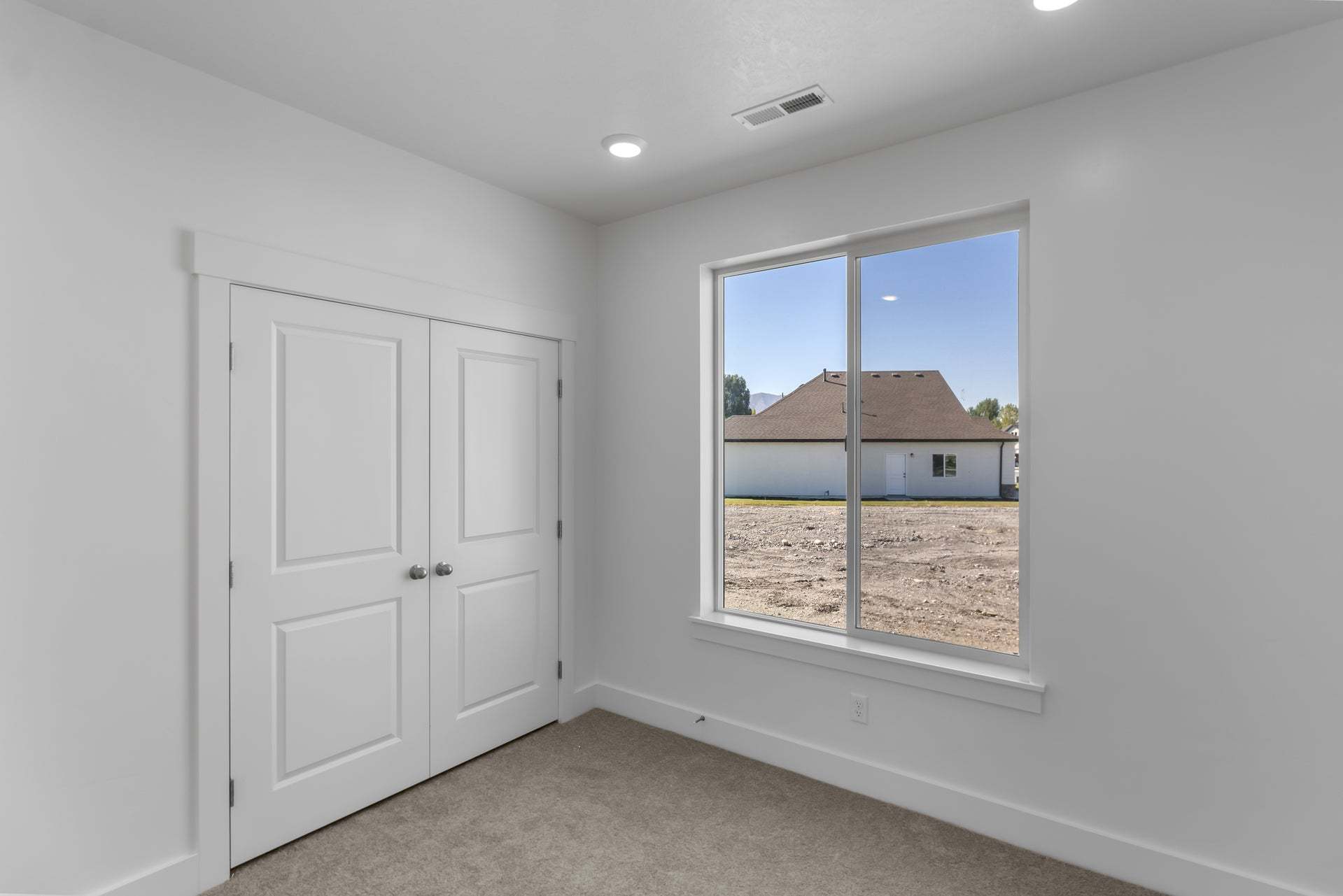 *Finished home photos are representational images only. See sales agent for details.