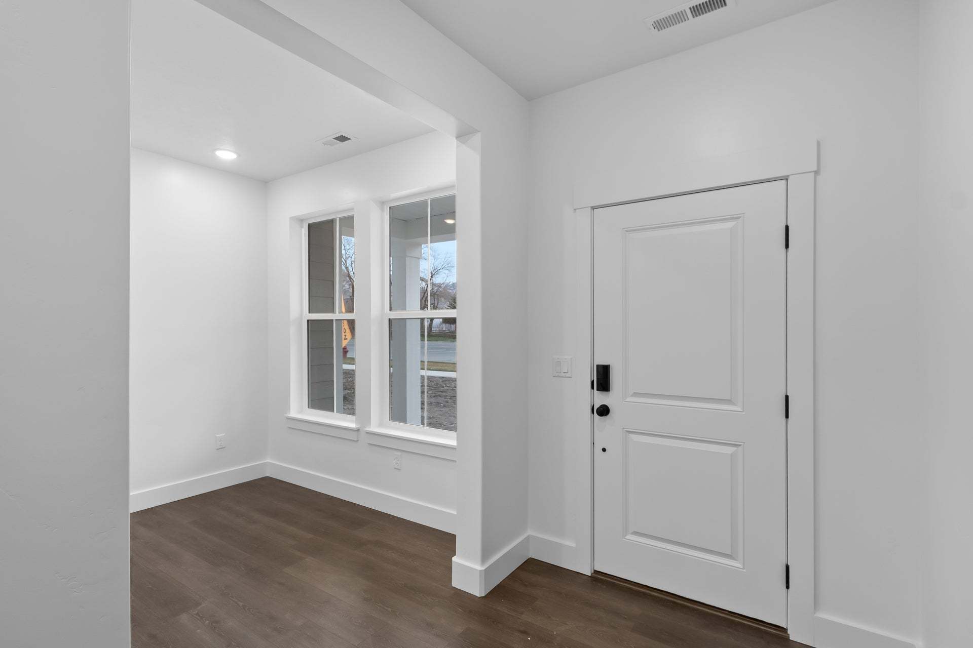 *Finished home photos are representational images only. See sales agent for details.