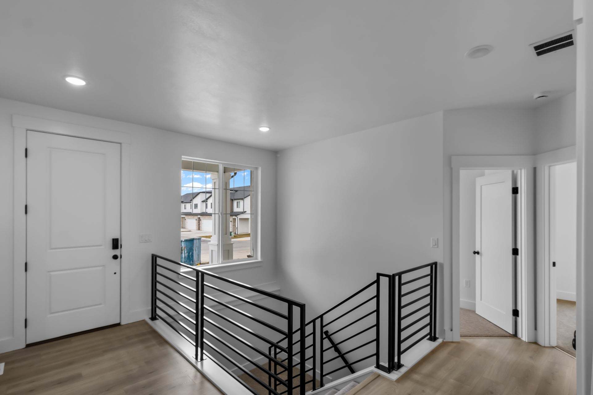 *Finished home photos are representational images only. See sales agent for details.