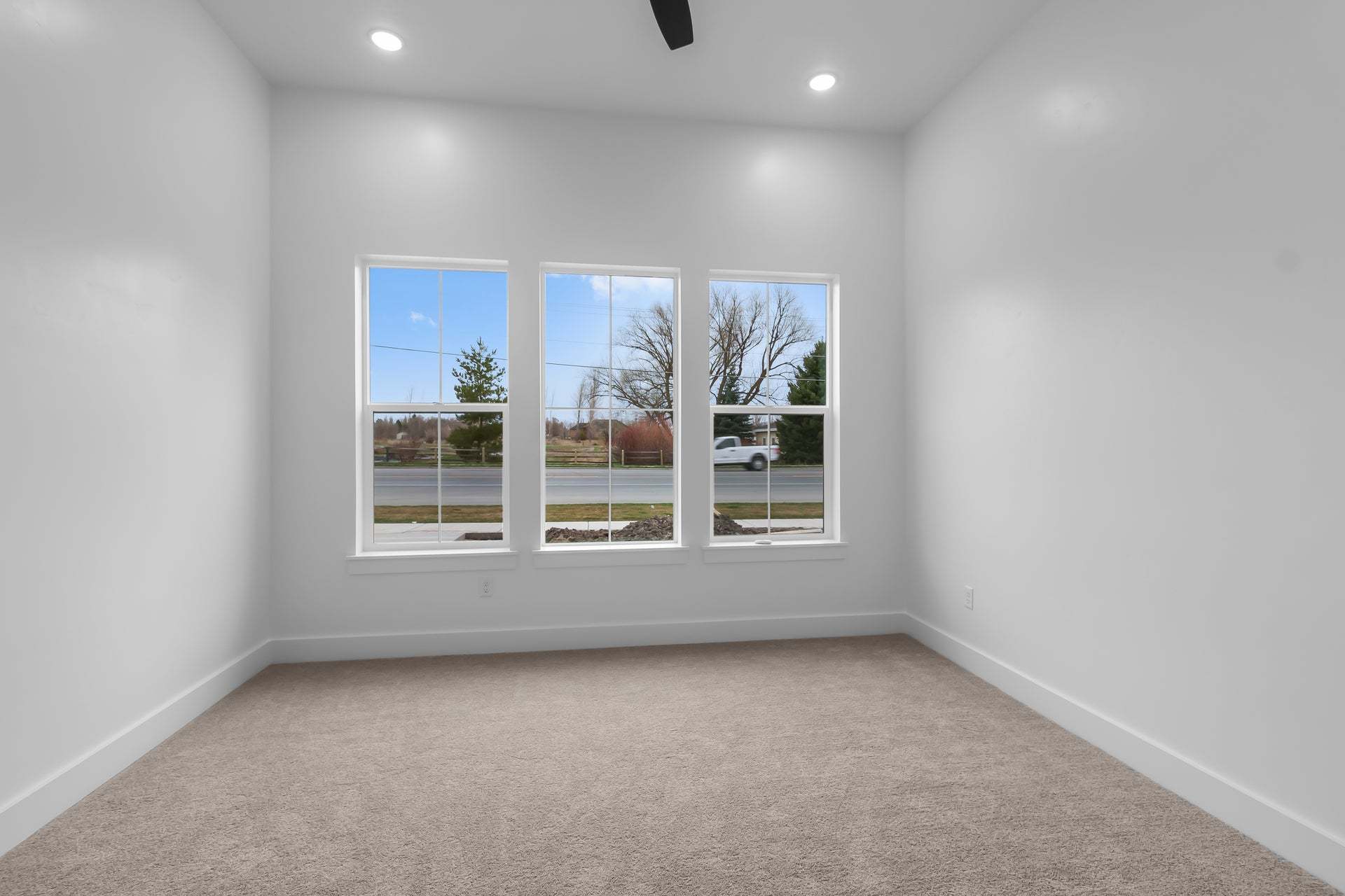 *Finished home photos are representational images only. See sales agent for details.