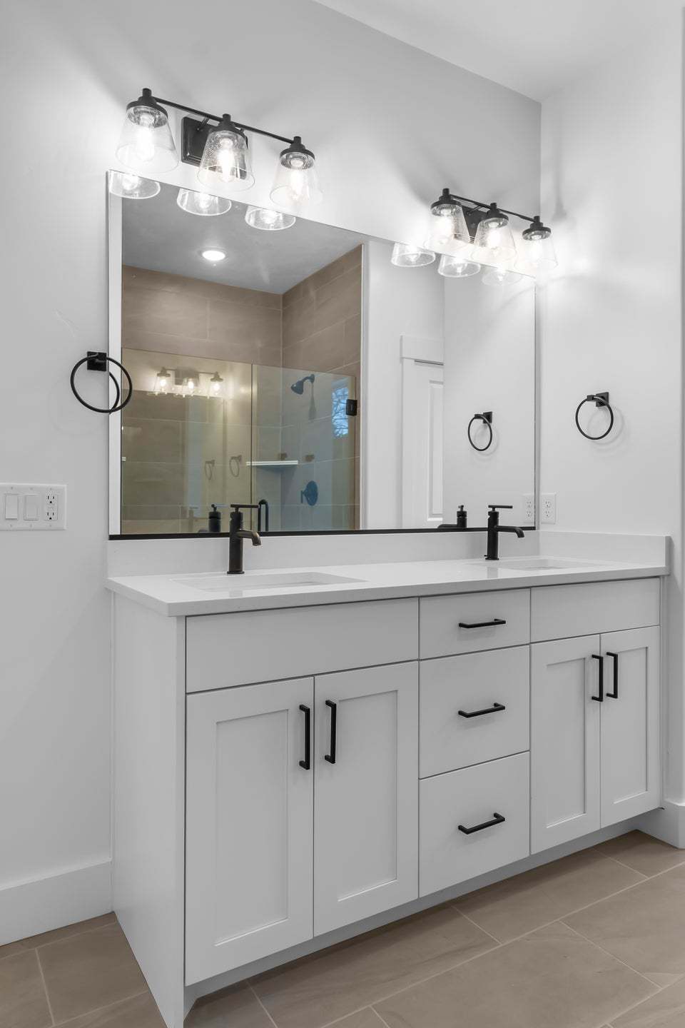 *Finished home photos are representational images only. See sales agent for details.