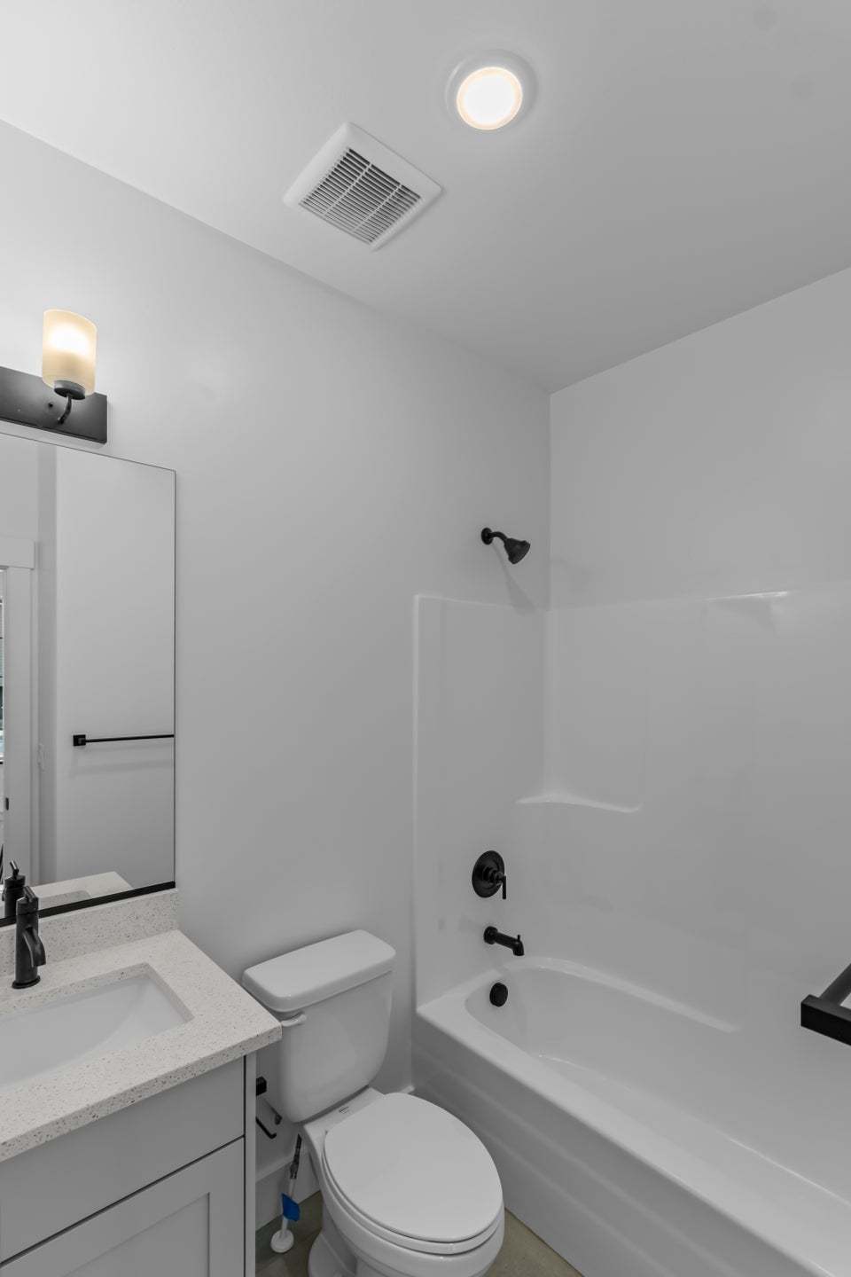 *Finished home photos are representational images only. See sales agent for details.